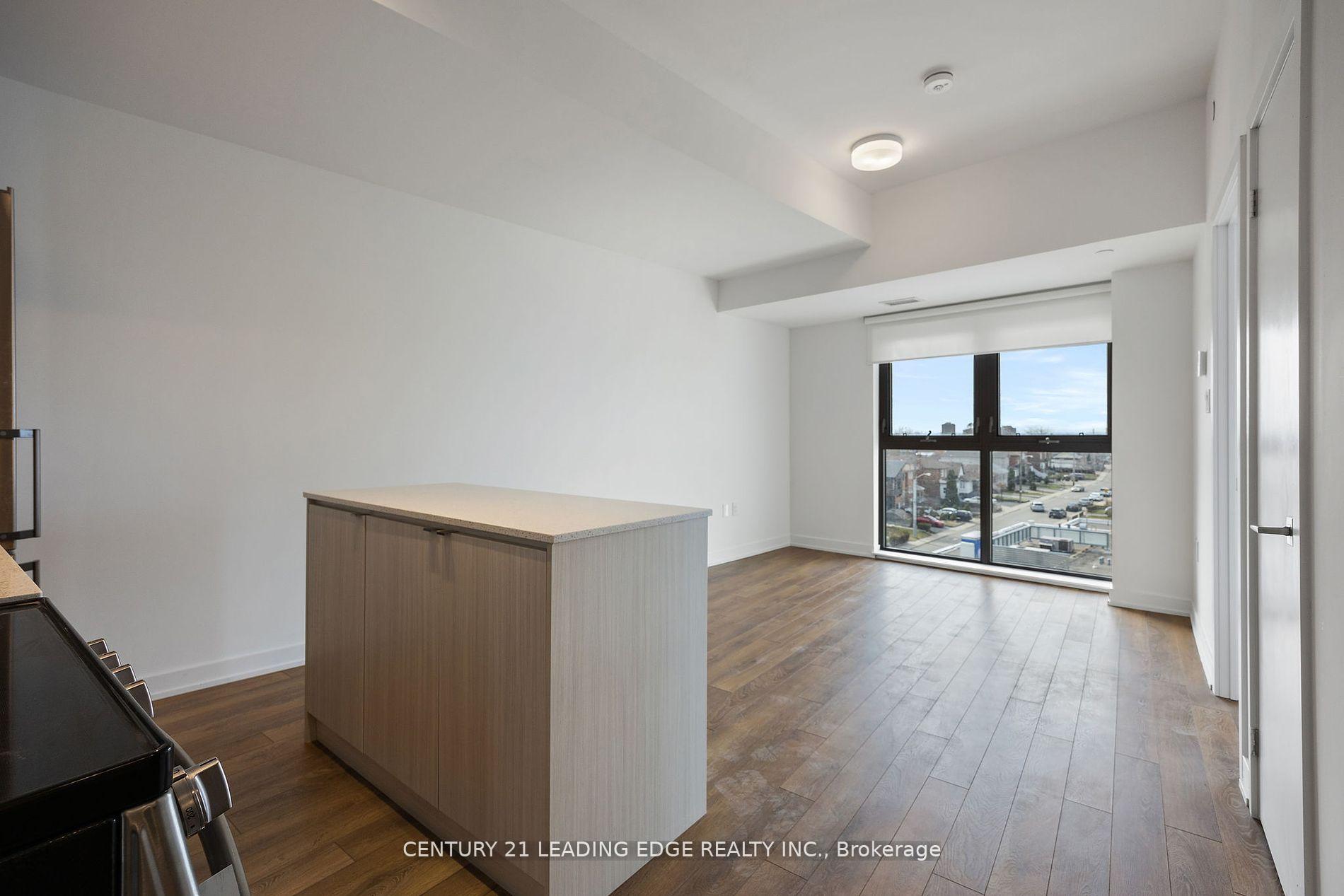 Photo 6 of Unit 708, 2433 Dufferin Street, North York, Briar Hill-Belgravia — HOMEH