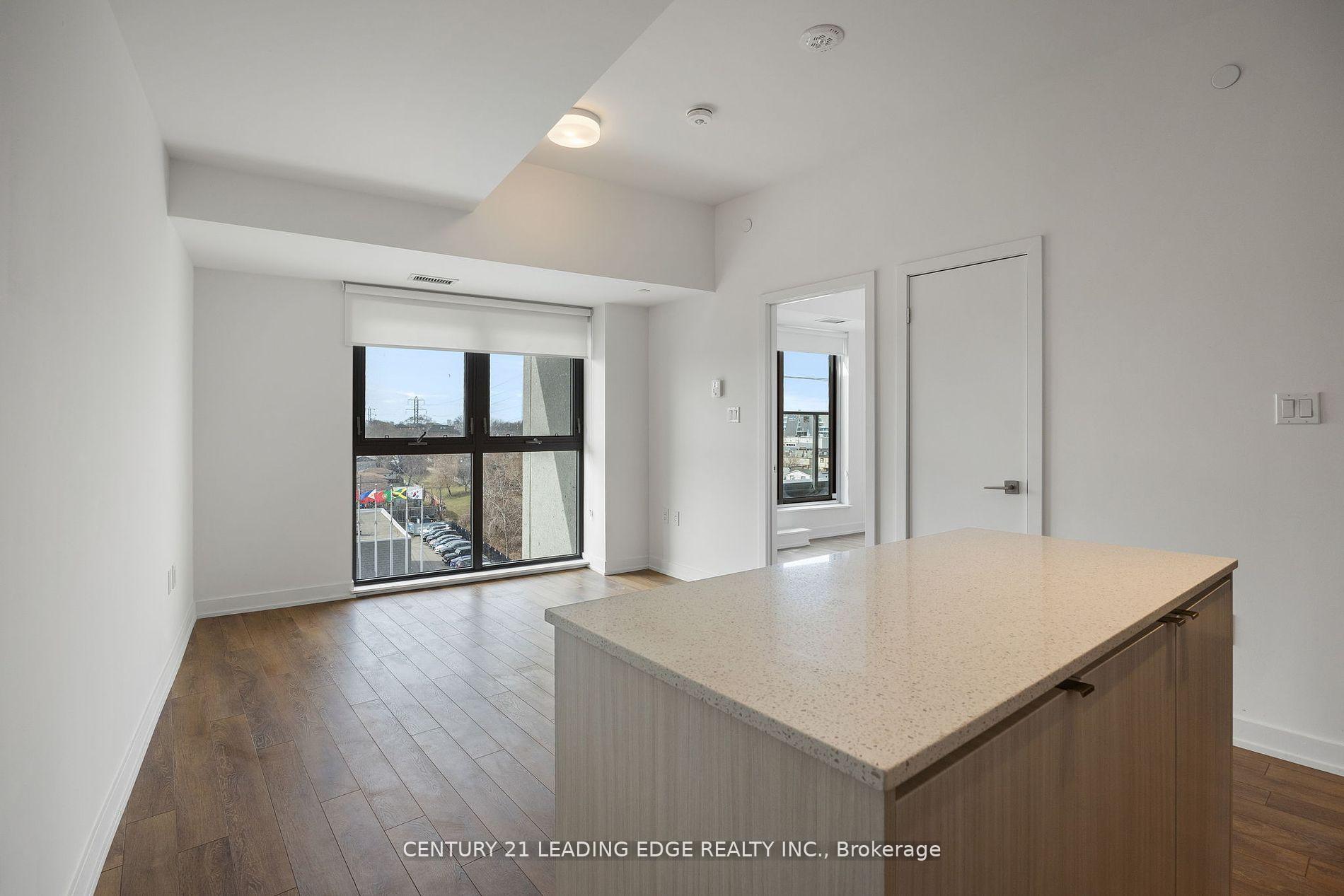 Photo 8 of Unit 708, 2433 Dufferin Street, North York, Briar Hill-Belgravia — HOMEH