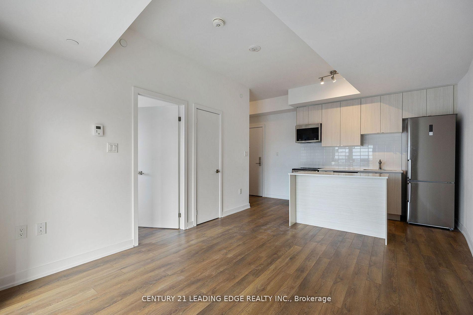 Photo 9 of Unit 708, 2433 Dufferin Street, North York, Briar Hill-Belgravia — HOMEH