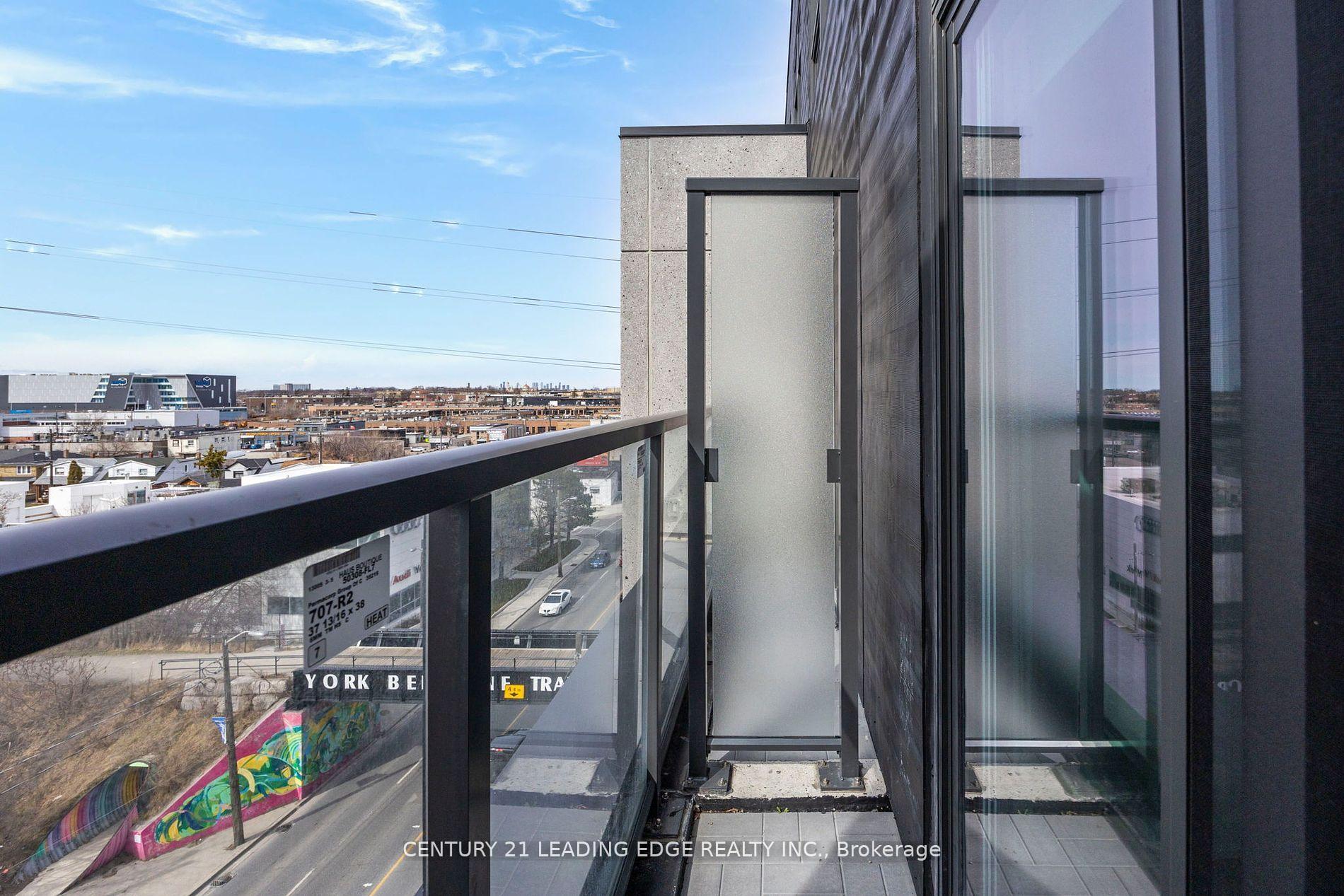 Photo 17 of Unit 708, 2433 Dufferin Street, North York, Briar Hill-Belgravia — HOMEH