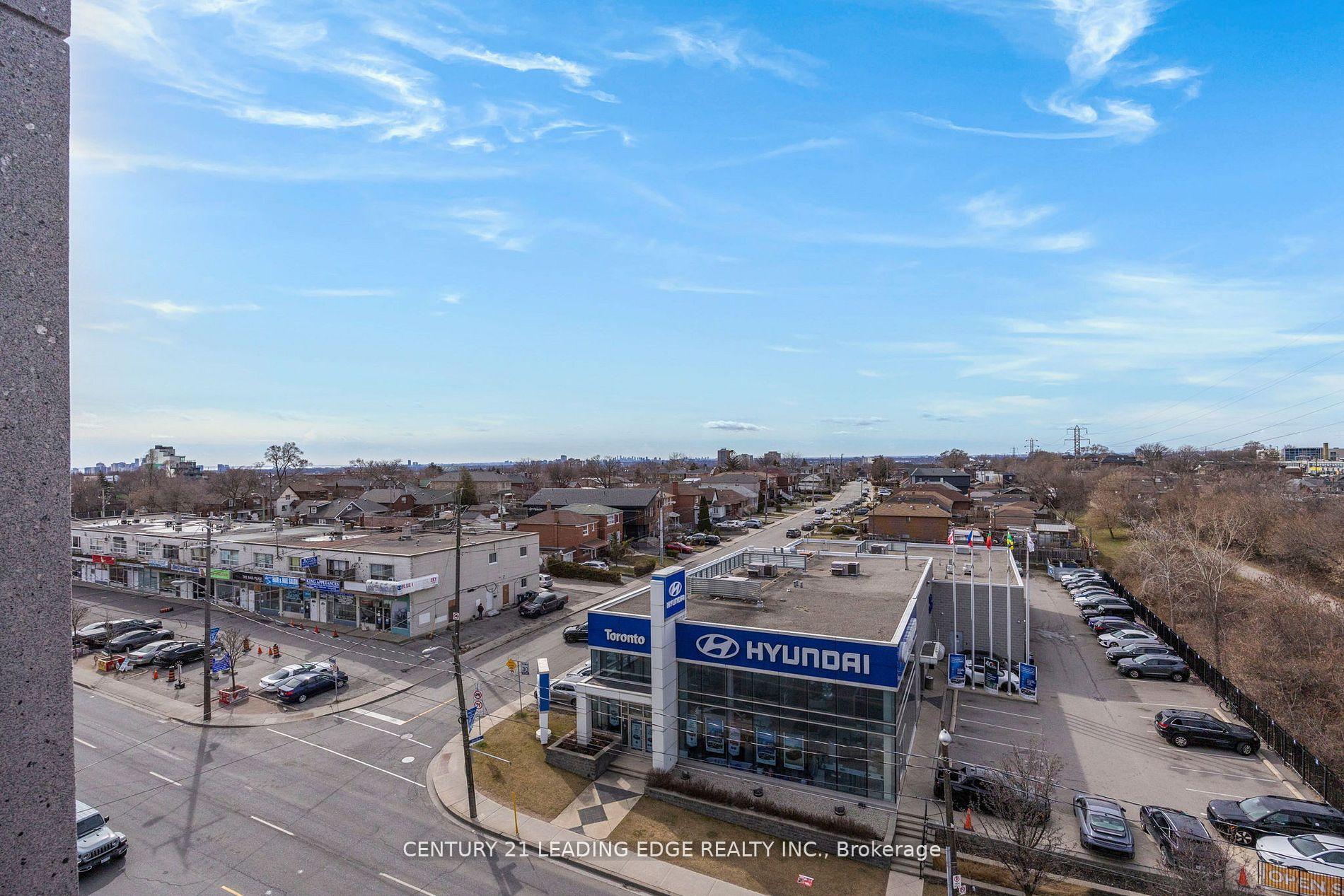 Photo 19 of Unit 708, 2433 Dufferin Street, North York, Briar Hill-Belgravia — HOMEH
