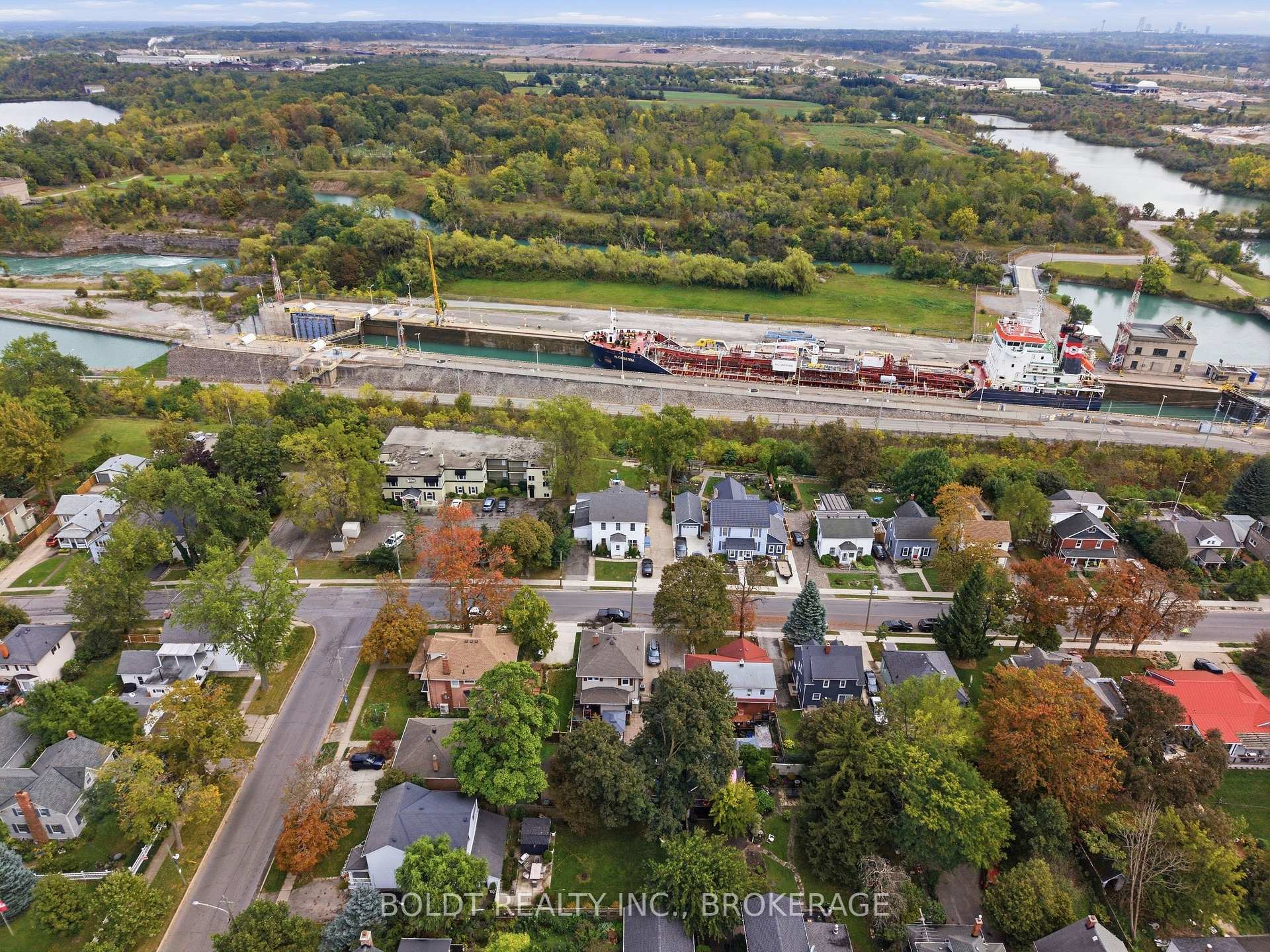 Photo 46 of 28 Chapel Street S, Thorold, Thorold Downtown — HOMEH