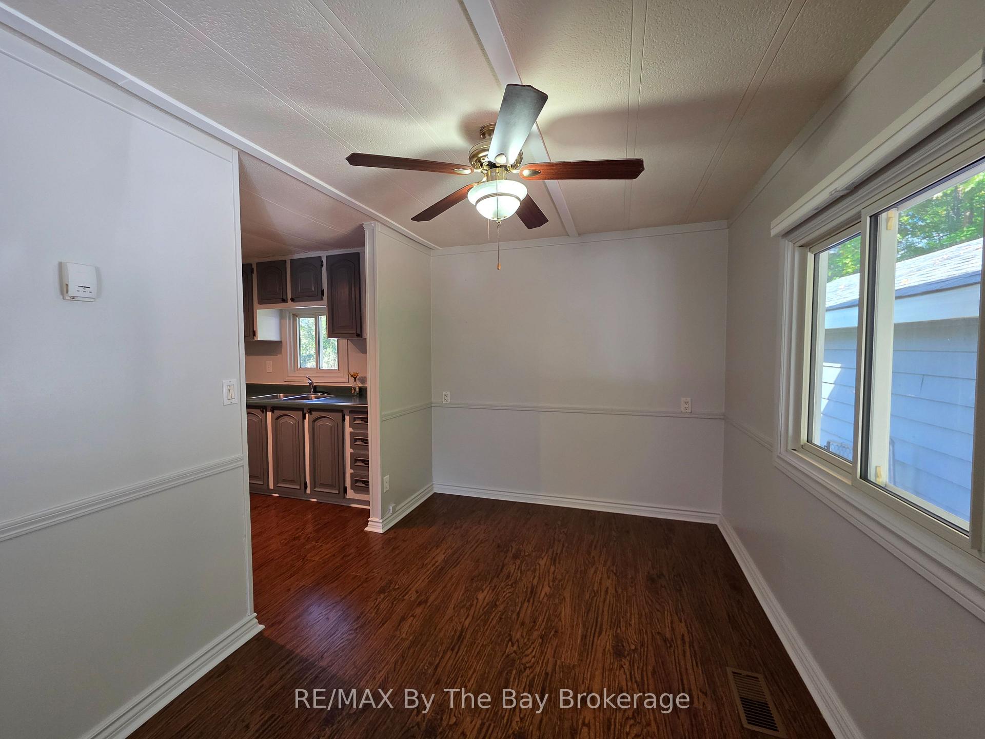 Photo 17 of 926 Brebeuf Road, Midland — HOMEH