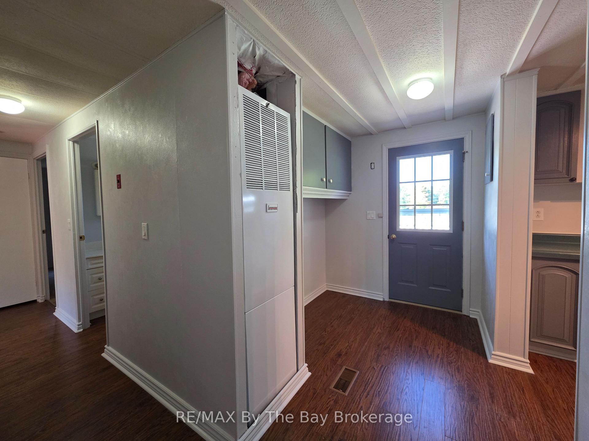 Photo 21 of 926 Brebeuf Road, Midland — HOMEH