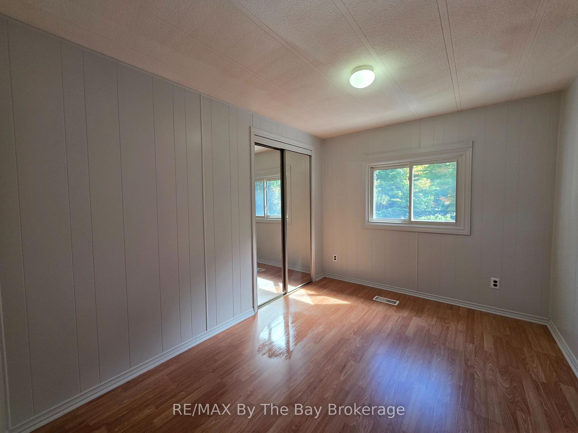 Photo 30 of 926 Brebeuf Road, Midland — HOMEH
