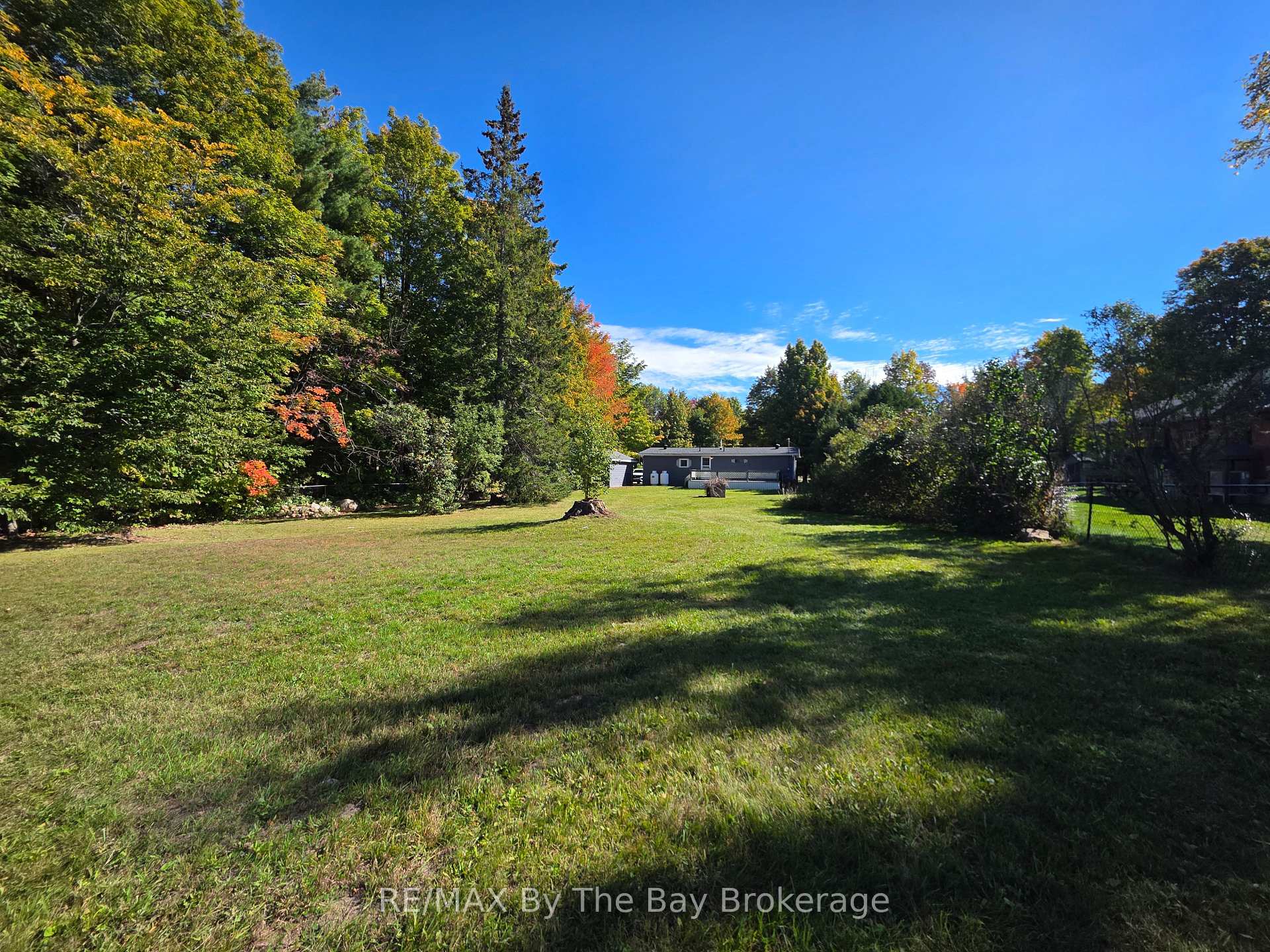 Photo 39 of 926 Brebeuf Road, Midland — HOMEH