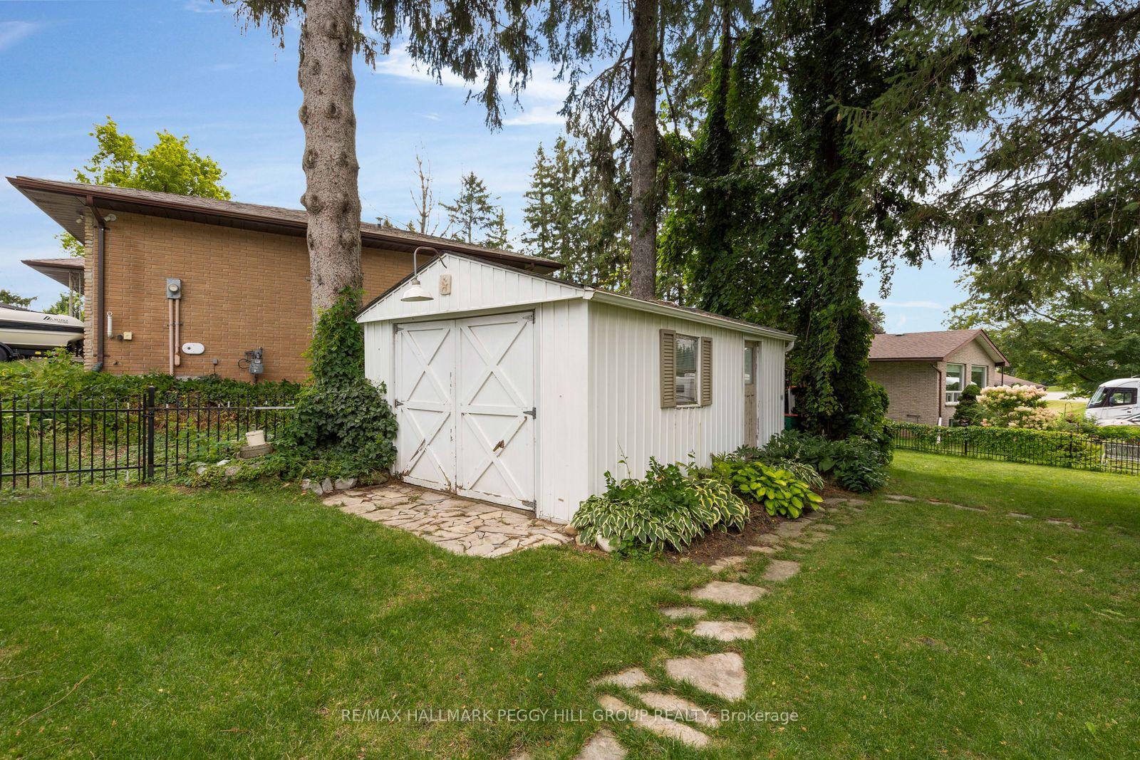 Photo 18 of 12 Beacon Road, Barrie, Holly — HOMEH