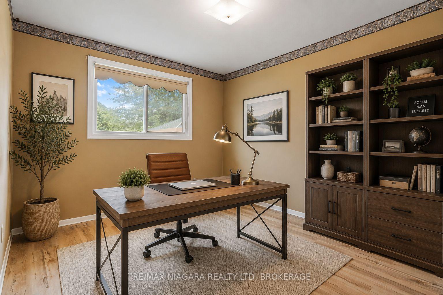 Photo 18 of 476 Scott Street, St. Catharines, Carlton/Bunting — HOMEH