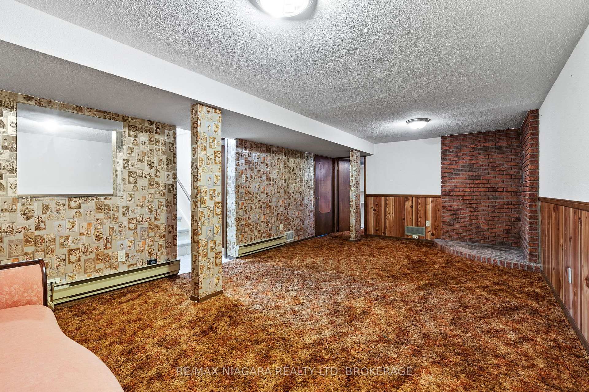Photo 25 of 476 Scott Street, St. Catharines, Carlton/Bunting — HOMEH