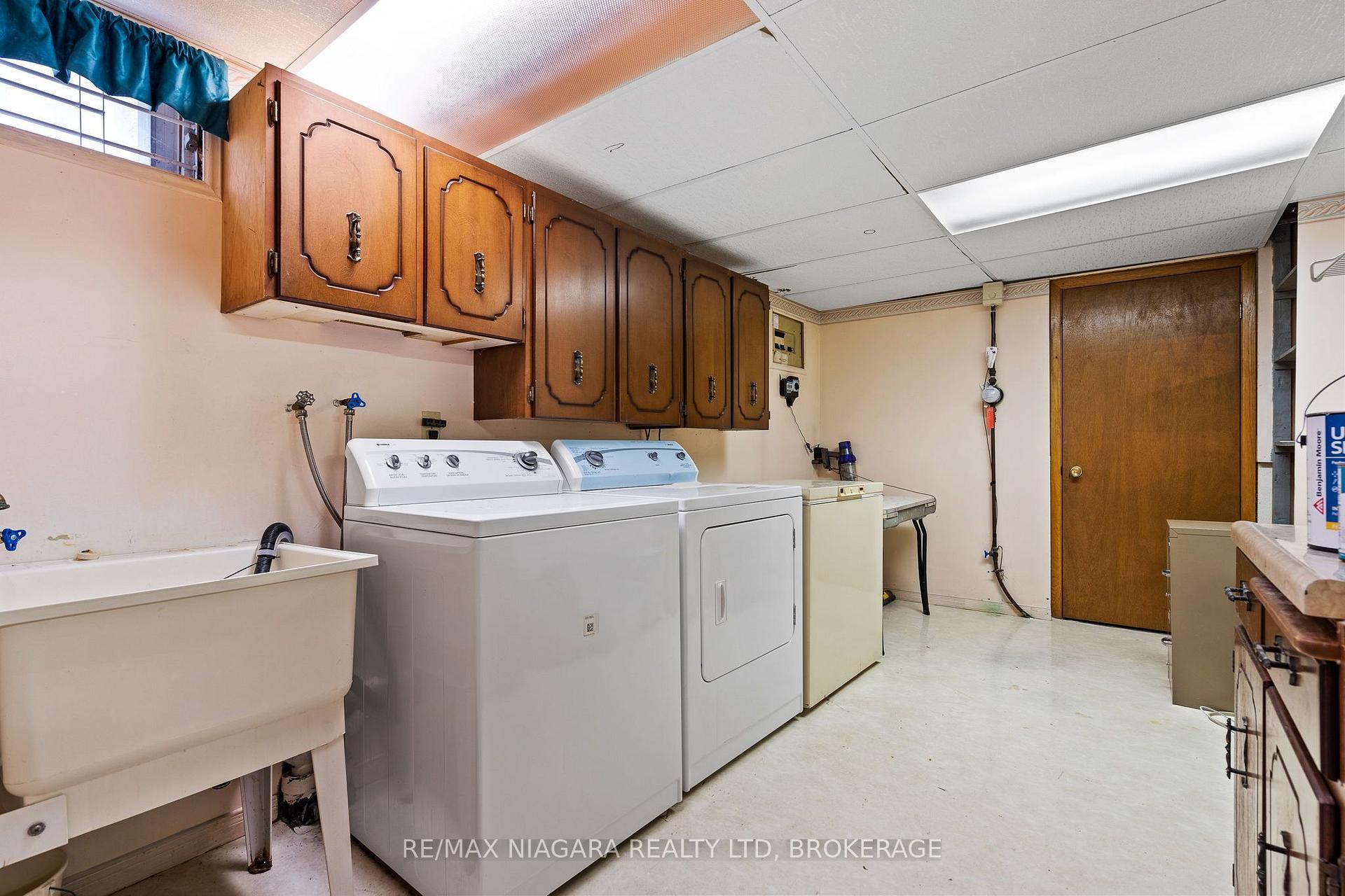 Photo 30 of 476 Scott Street, St. Catharines, Carlton/Bunting — HOMEH