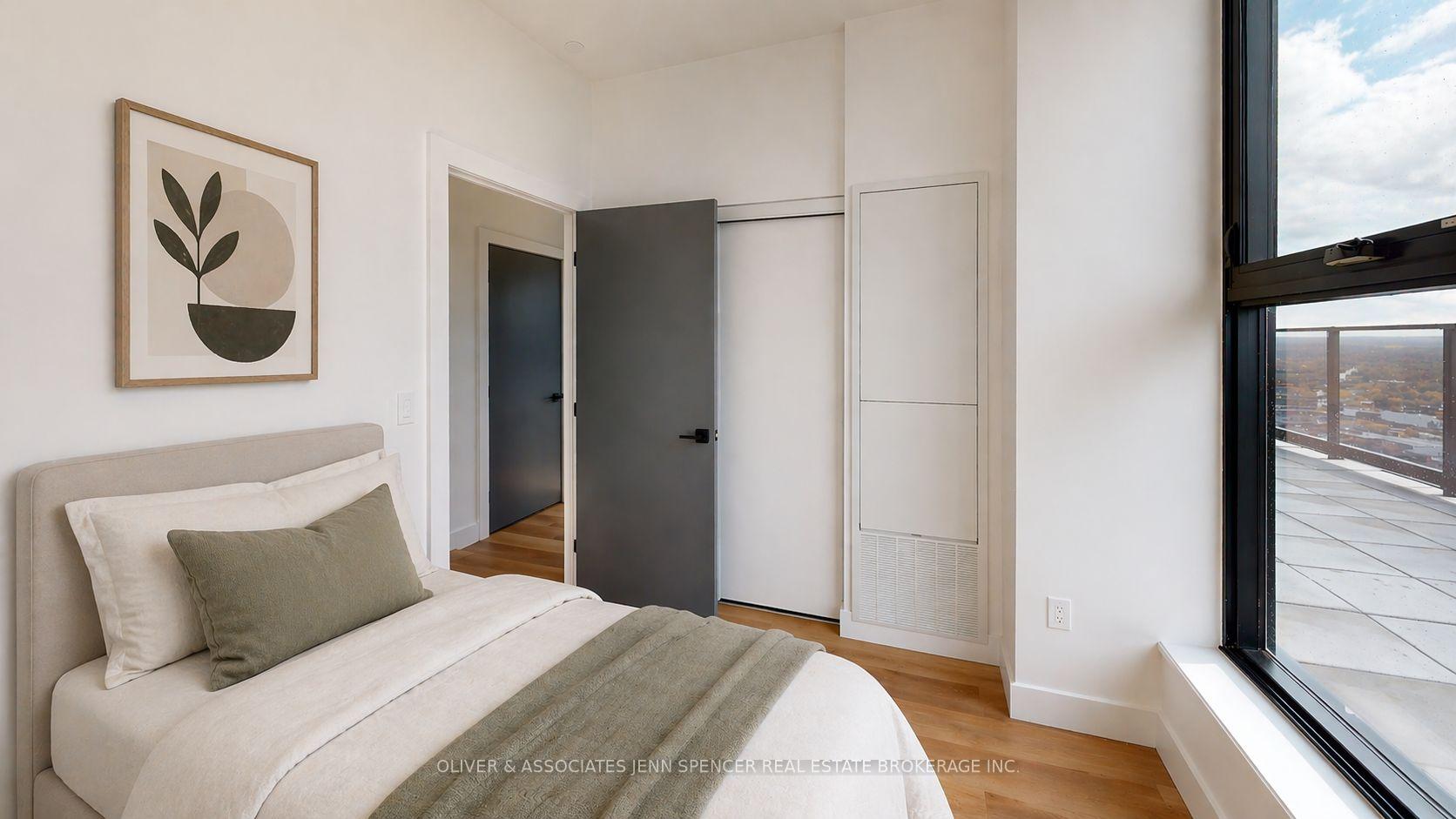Photo 8 of Unit 2901, 99 Dufferin Avenue, London, East F — HOMEH