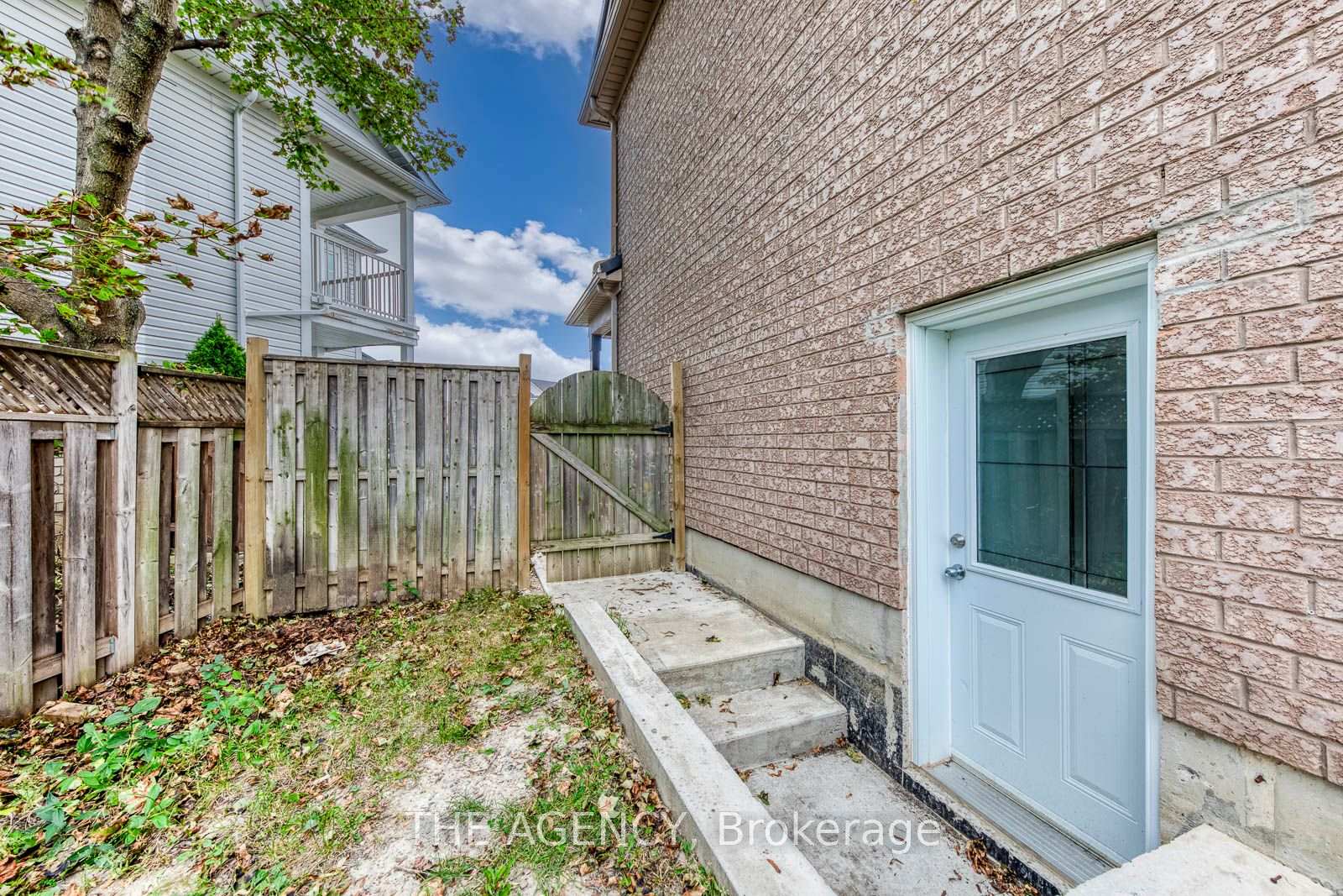 Photo 40 of 45 Palomino Place, Whitby, Pringle Creek — HOMEH