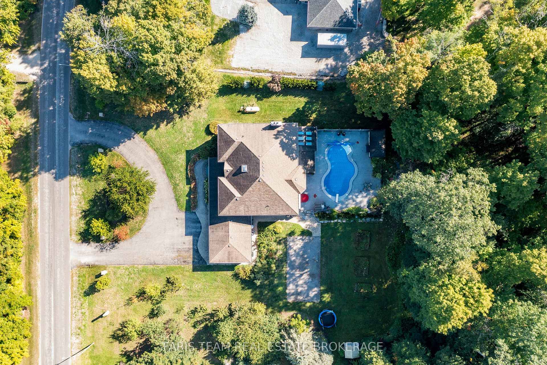 Photo 47 of 1762 Wilkinson Street, Innisfil, Rural Innisfil — HOMEH
