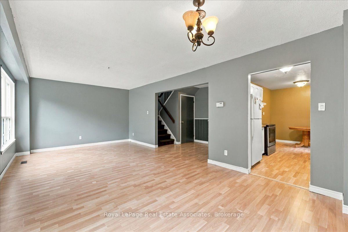 Photo 12 of 62 Alonna Street, Clarington, Bowmanville — HOMEH