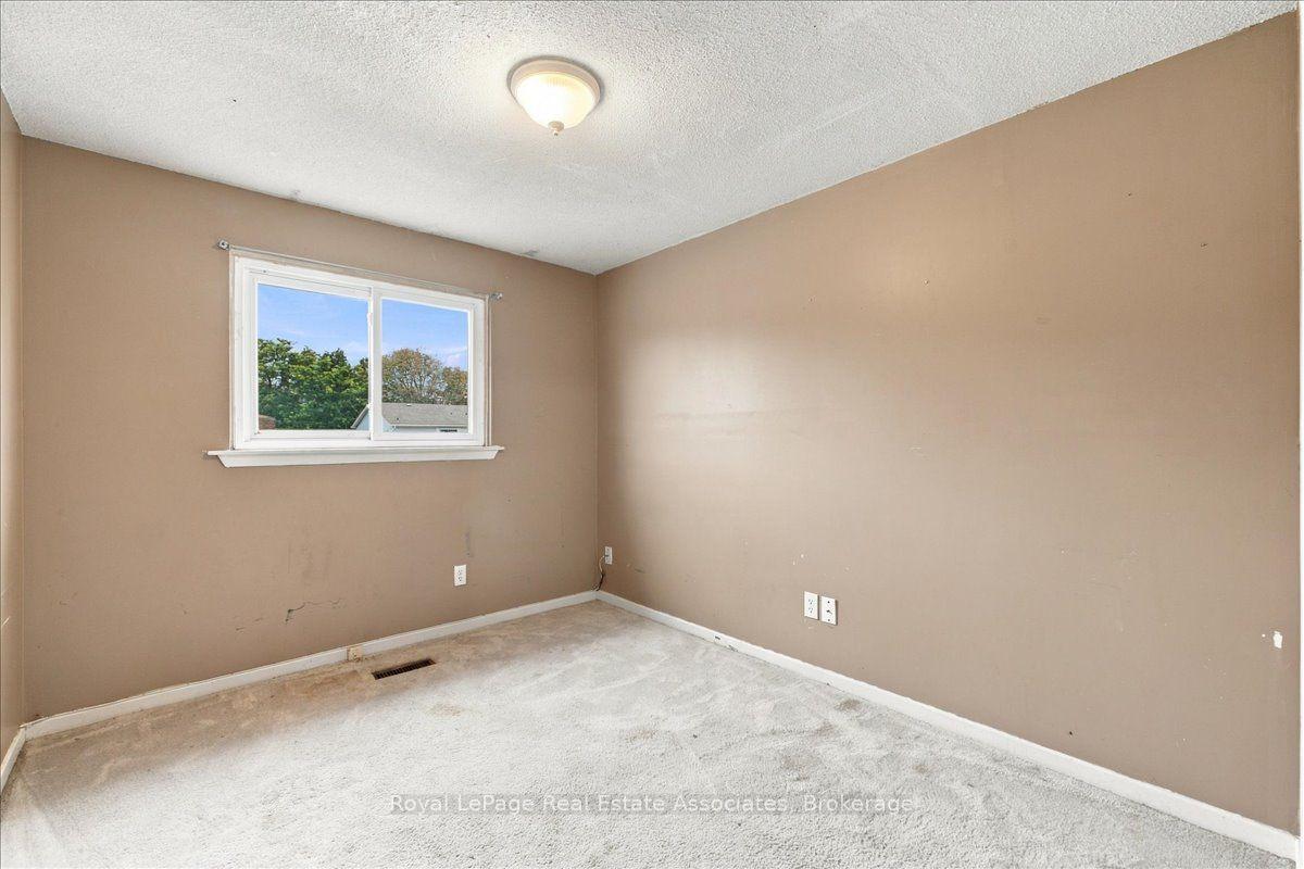 Photo 37 of 62 Alonna Street, Clarington, Bowmanville — HOMEH