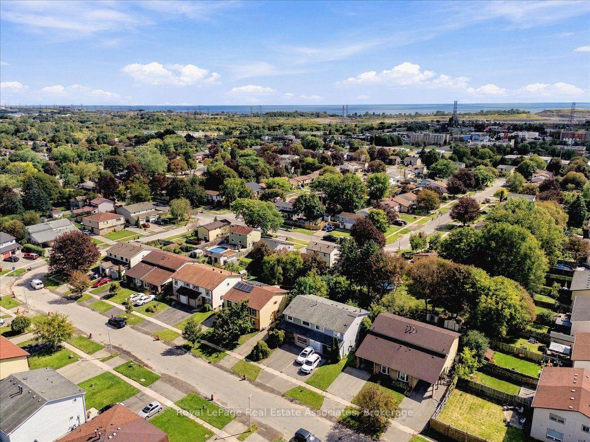 Photo 48 of 62 Alonna Street, Clarington, Bowmanville — HOMEH