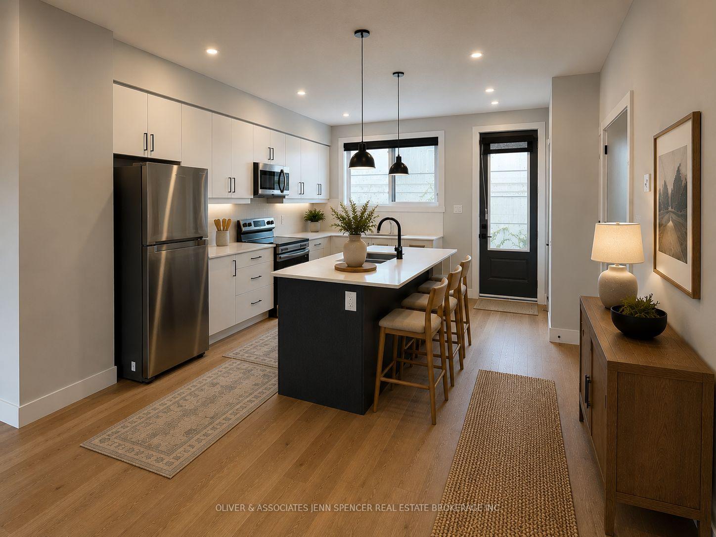Photo 3 of 3333 Morgan Avenue, London, South W — HOMEH