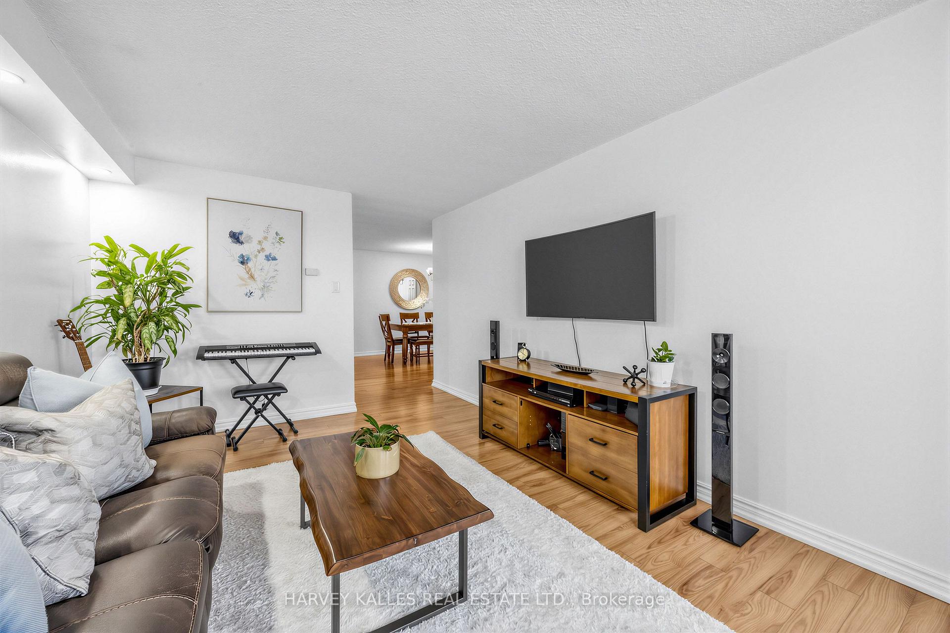 Photo 14 of Unit 1801, 100 Echo Point, Scarborough, L'Amoreaux — HOMEH