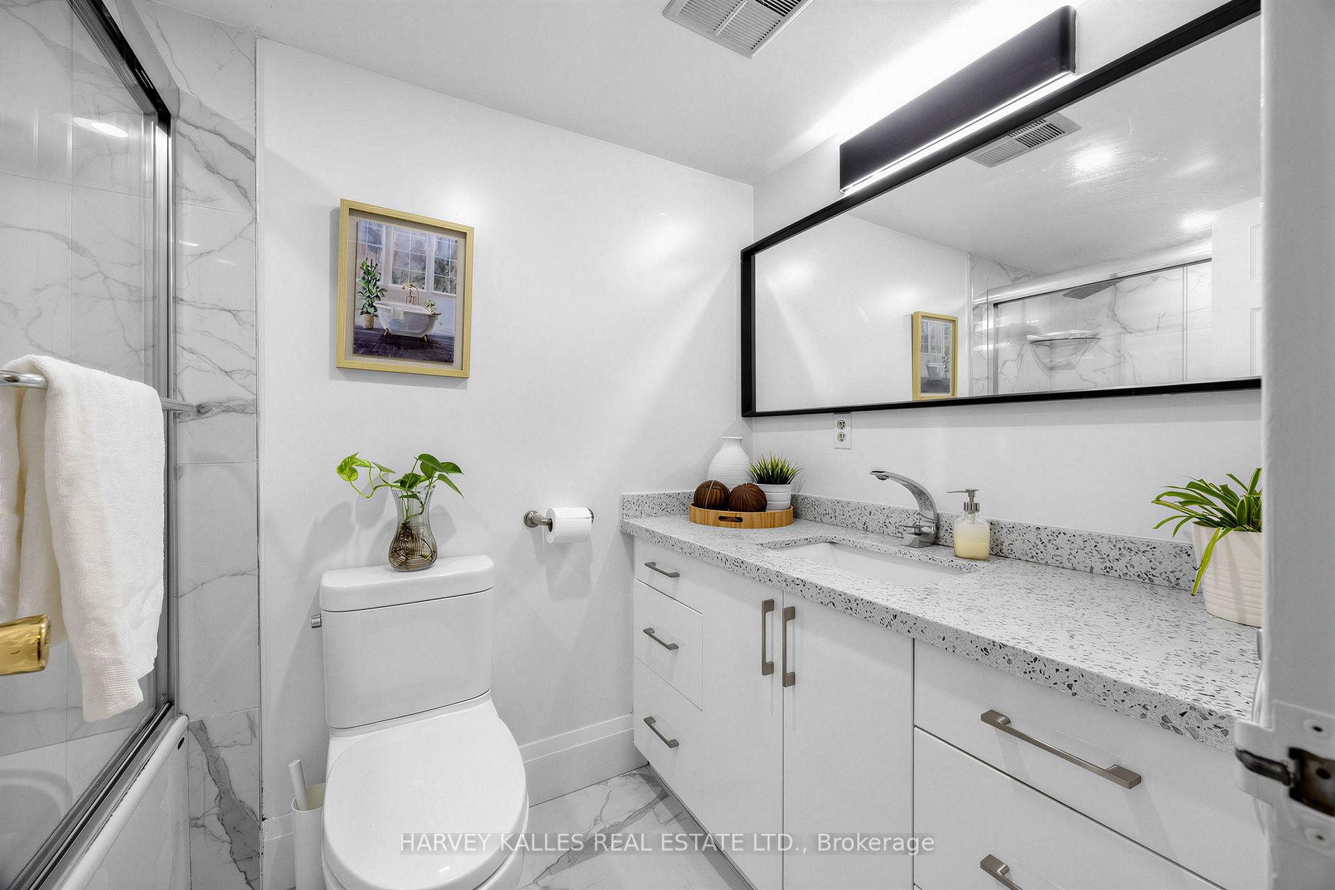 Photo 19 of Unit 1801, 100 Echo Point, Scarborough, L'Amoreaux — HOMEH