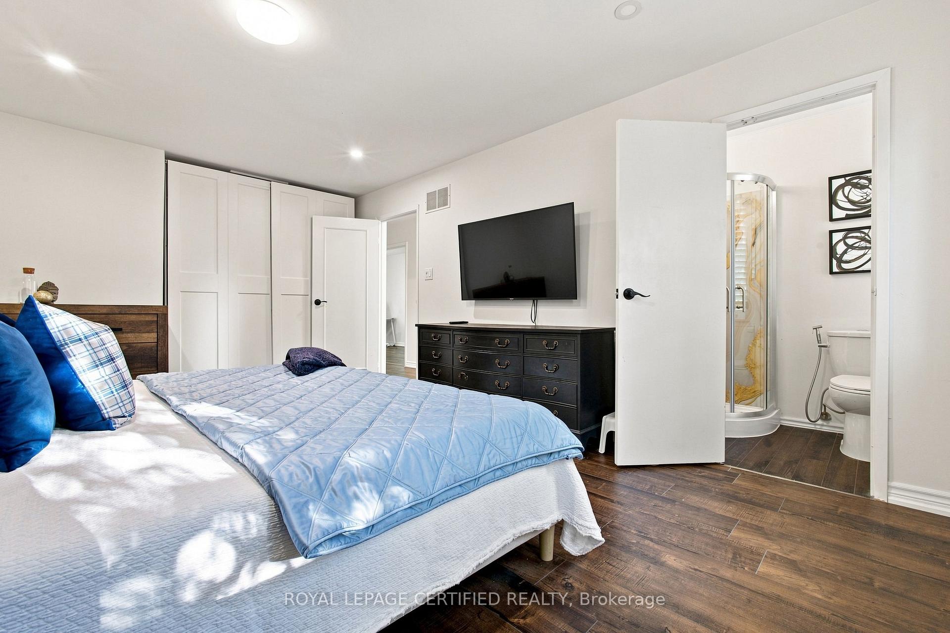 Photo 25 of 3029 Oslo Crescent, Mississauga, Meadowvale — HOMEH