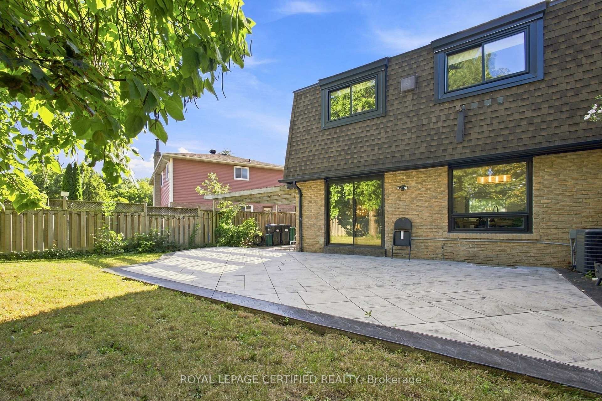 Photo 39 of 3029 Oslo Crescent, Mississauga, Meadowvale — HOMEH