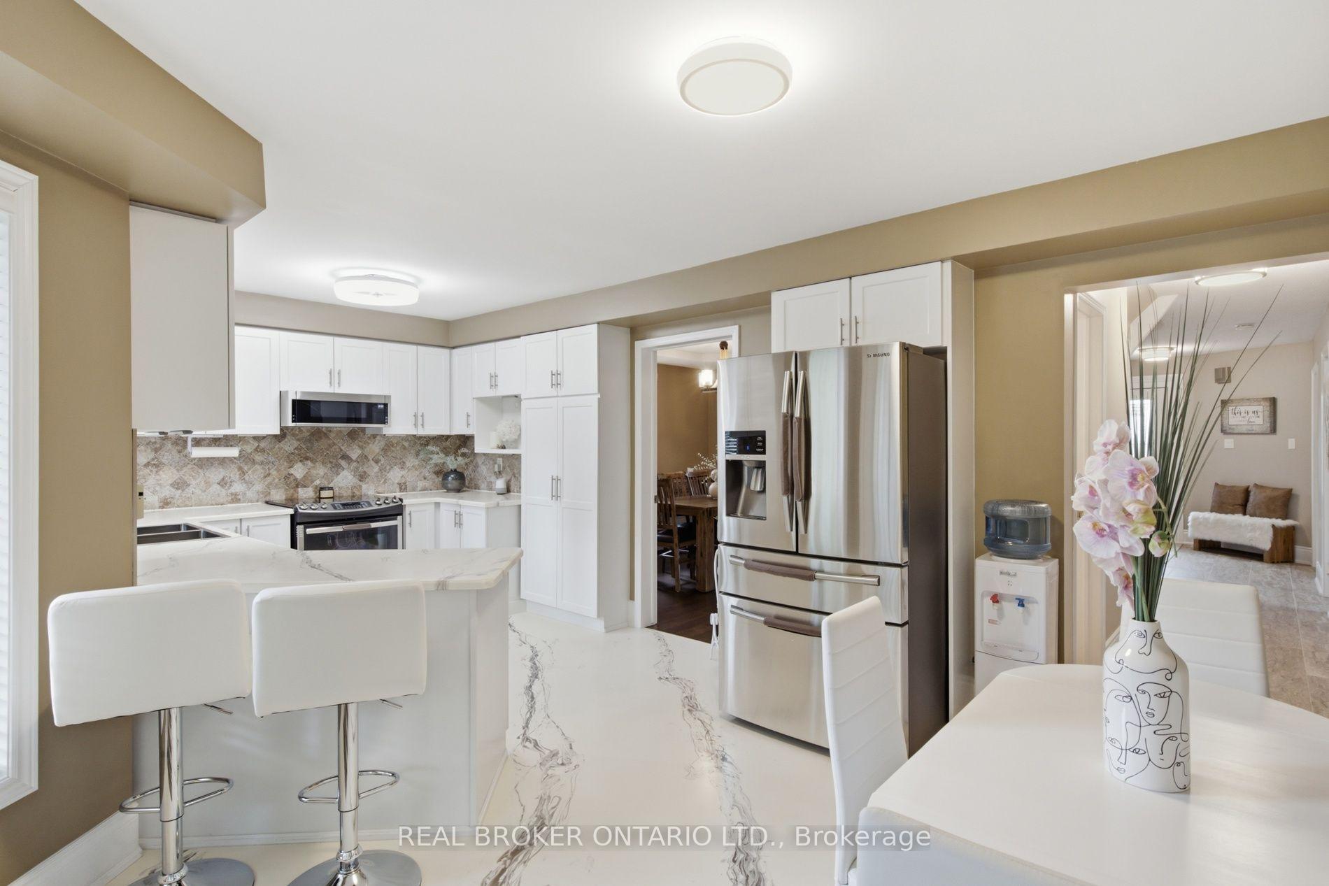 Photo 12 of 196 Harwood Road, Cambridge, Southwood - Kinbridge — HOMEH