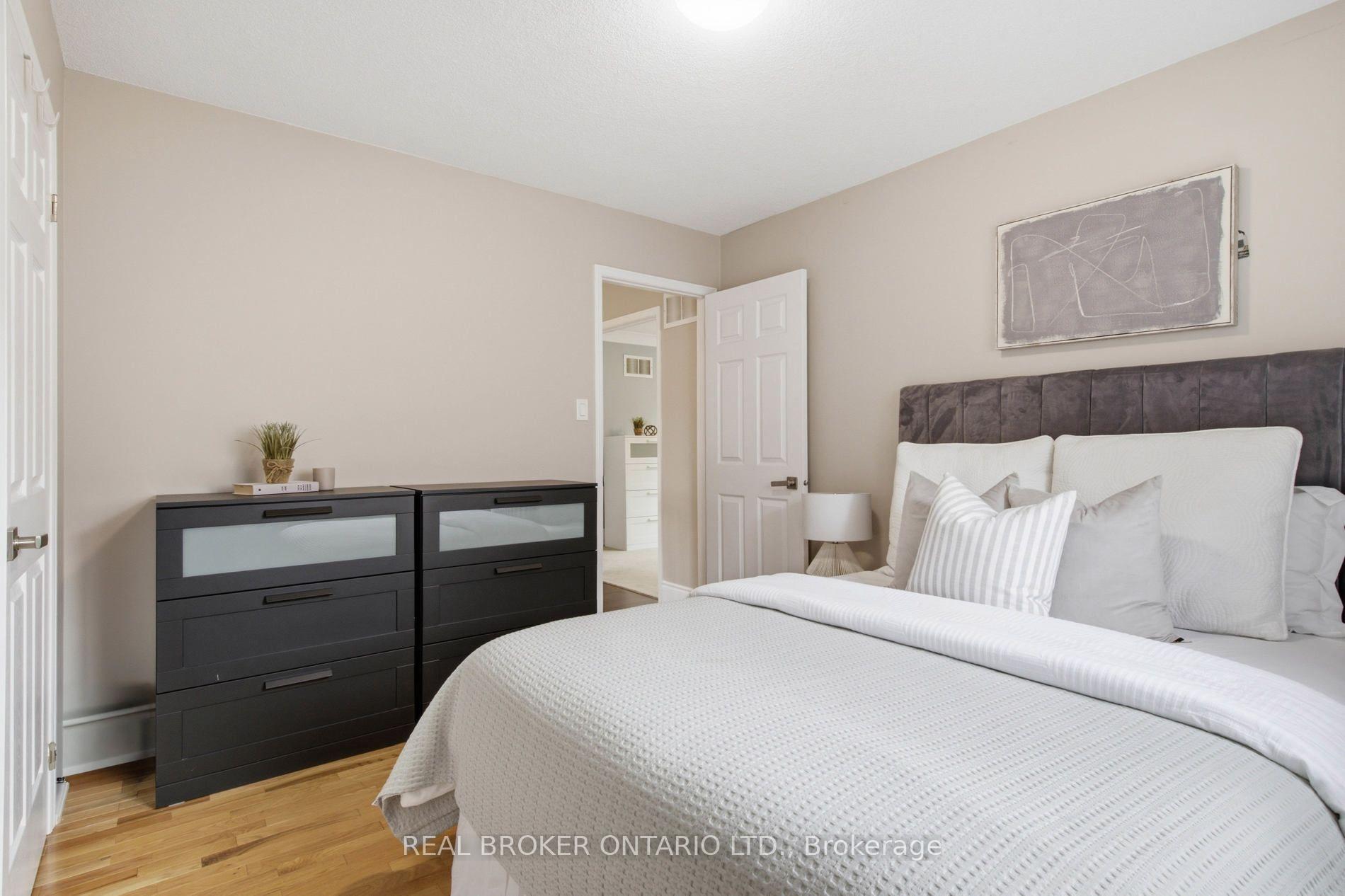 Photo 30 of 196 Harwood Road, Cambridge, Southwood - Kinbridge — HOMEH
