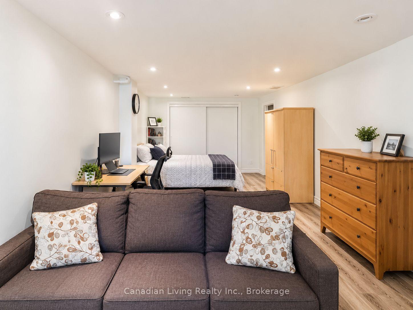 Photo 14 of 60 Scotney Grove, Scarborough, Malvern — HOMEH