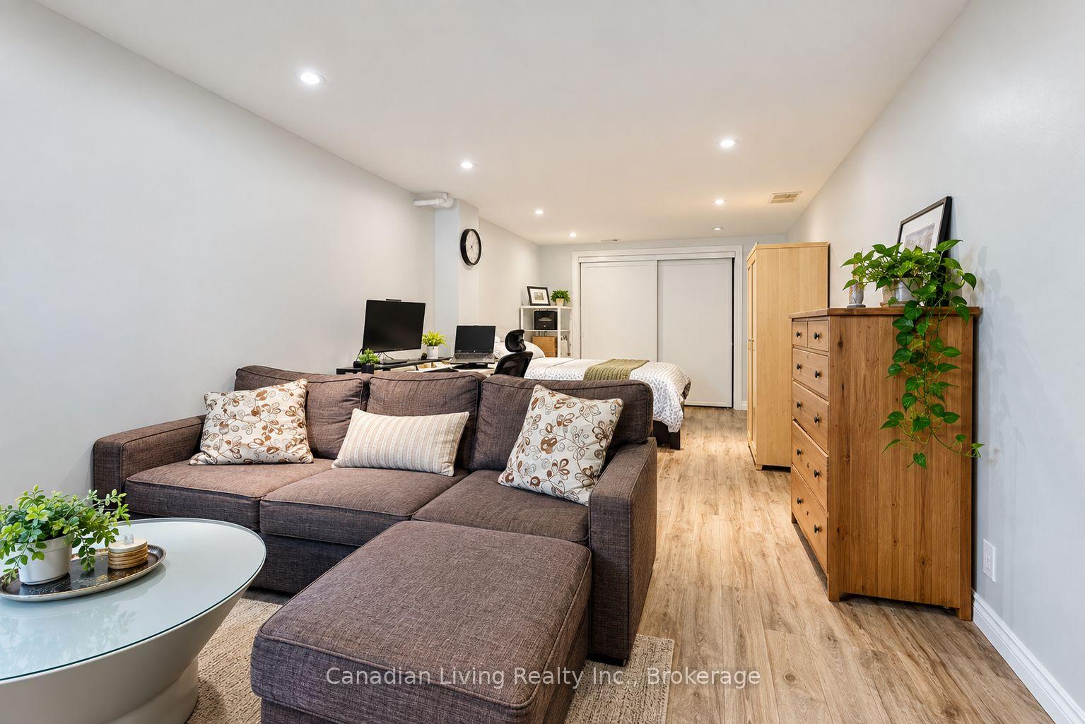 Photo 36 of 60 Scotney Grove, Scarborough, Malvern — HOMEH
