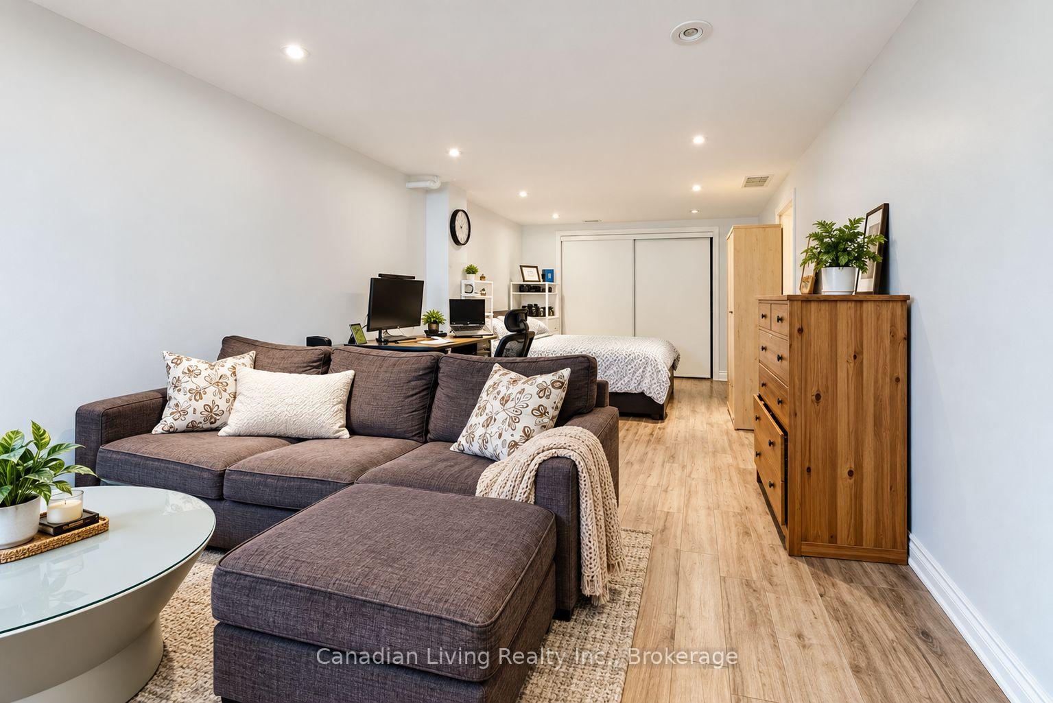 Photo 39 of 60 Scotney Grove, Scarborough, Malvern — HOMEH