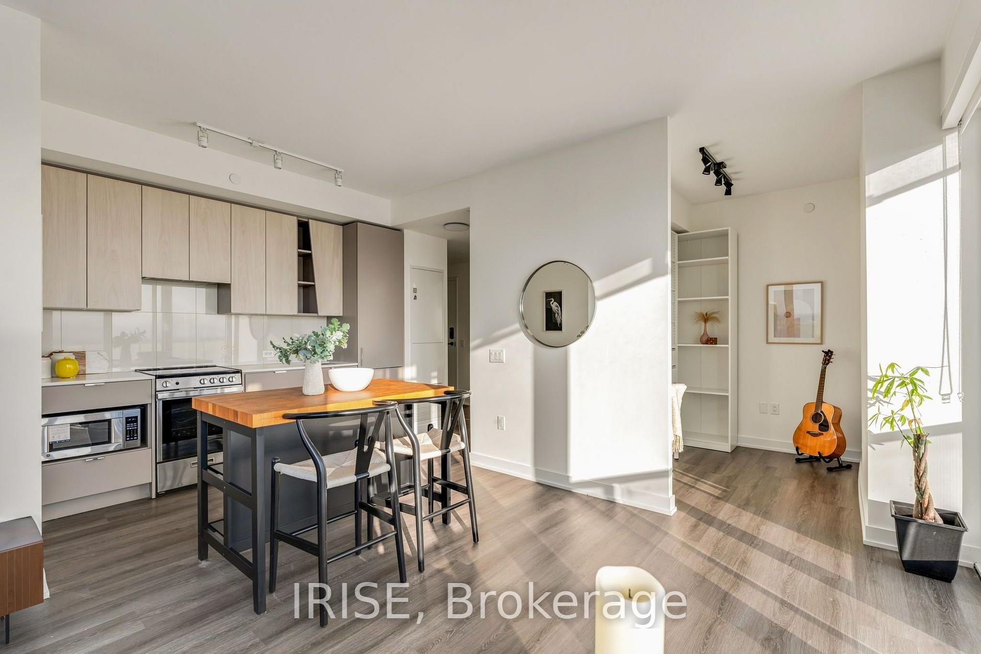 Photo 10 of Unit 5010, 3883 Quartz Road, Mississauga, City Centre — HOMEH