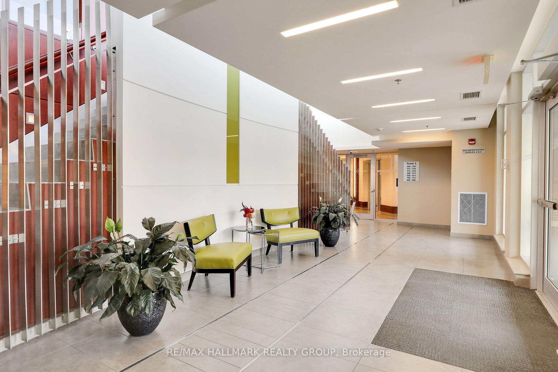 Photo 2 of Unit 411, 575 Byron Avenue, Ottawa, McKellar/Highland — HOMEH