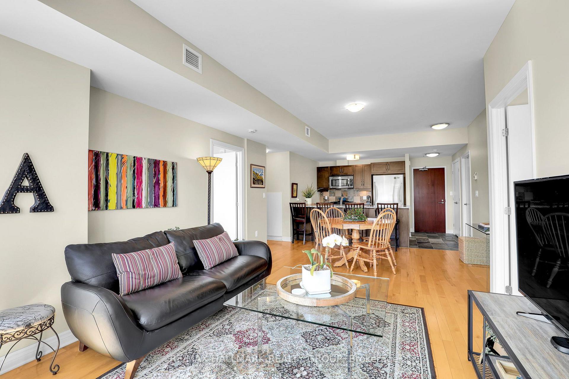 Photo 10 of Unit 411, 575 Byron Avenue, Ottawa, McKellar/Highland — HOMEH