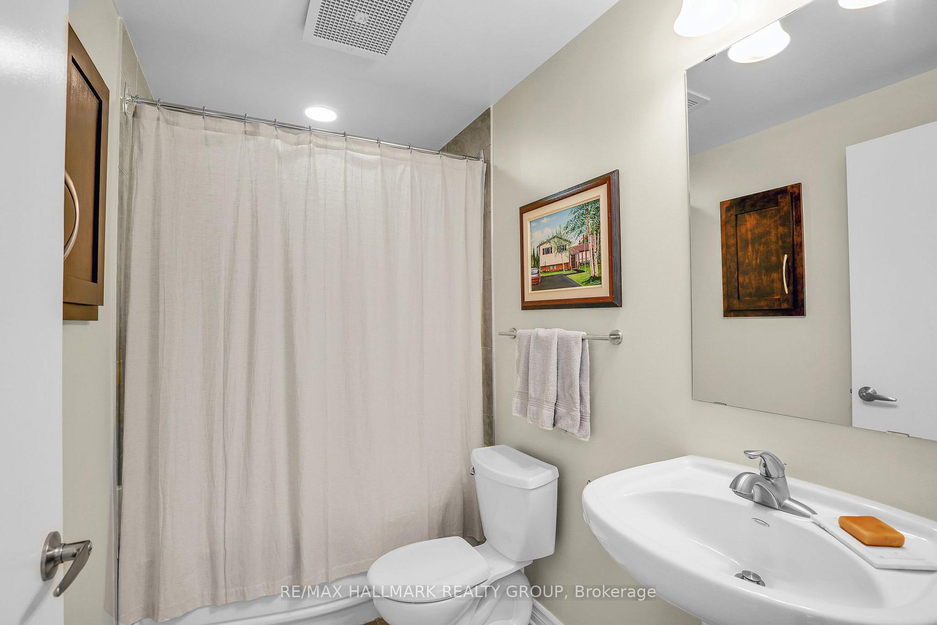 Photo 12 of Unit 411, 575 Byron Avenue, Ottawa, McKellar/Highland — HOMEH