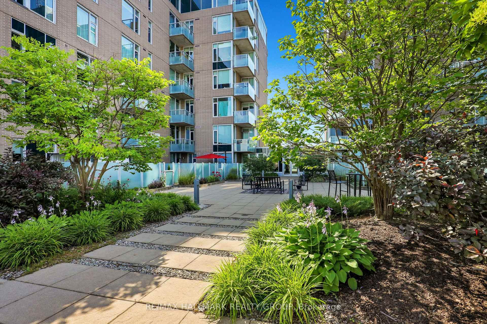 Photo 19 of Unit 411, 575 Byron Avenue, Ottawa, McKellar/Highland — HOMEH