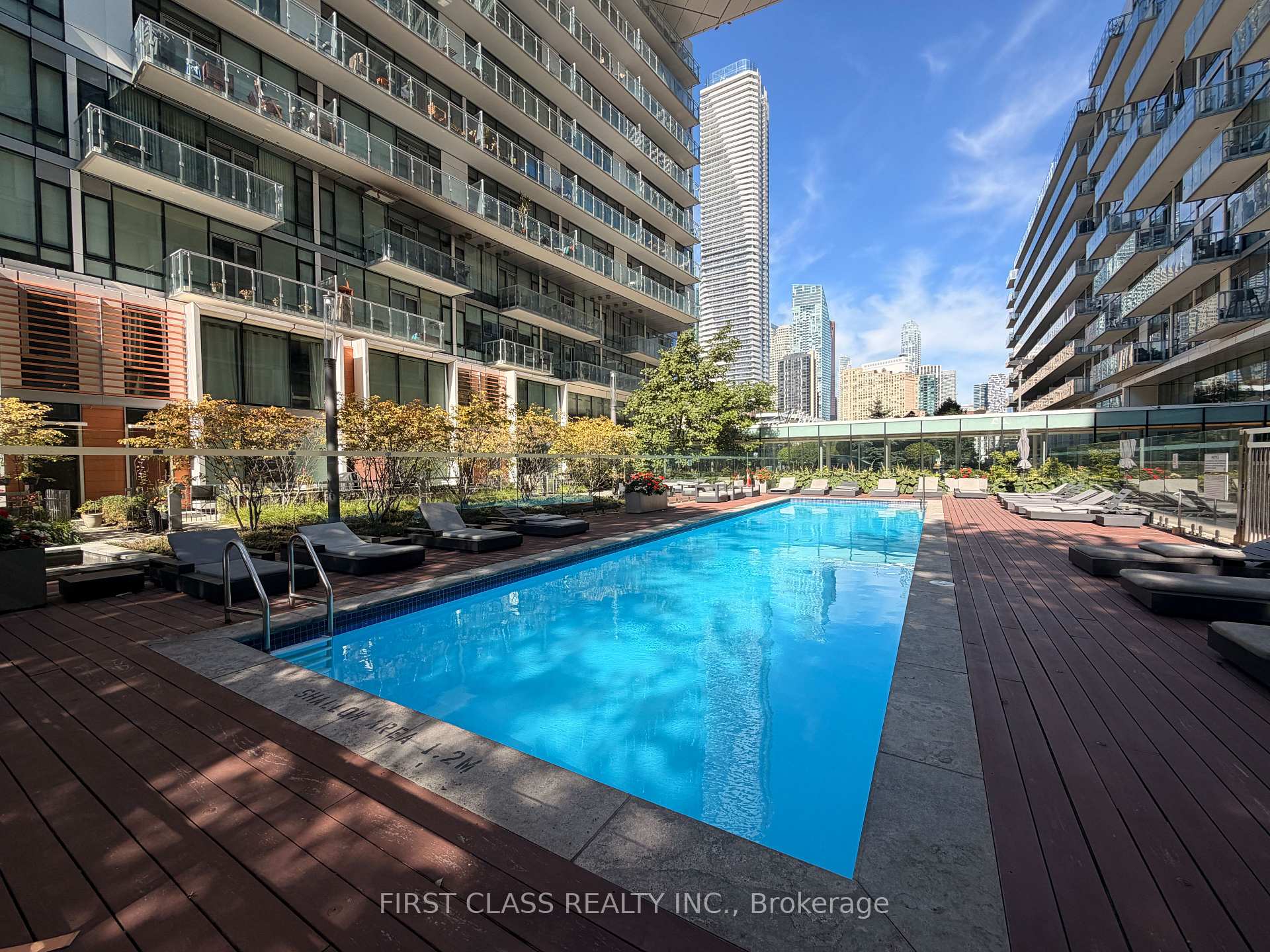 Photo 5 of Unit 625, 39 Queens Quay E, Toronto, Waterfront Communities — HOMEH