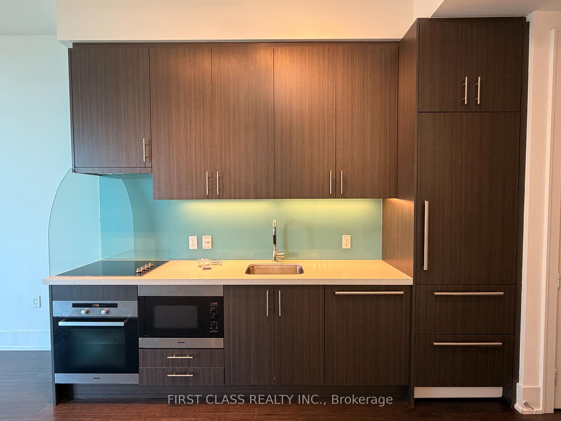 Photo 10 of Unit 625, 39 Queens Quay E, Toronto, Waterfront Communities — HOMEH