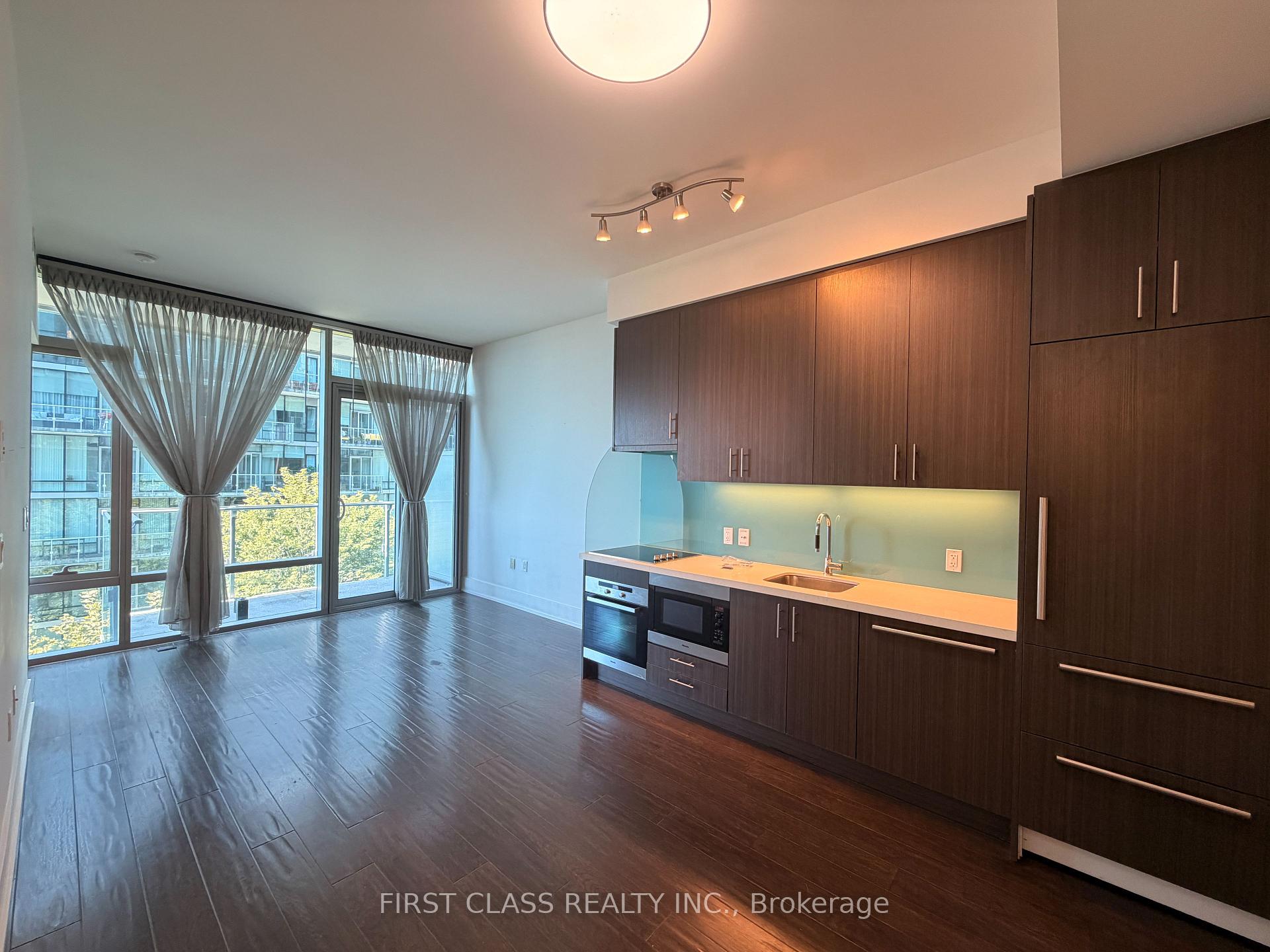 Photo 11 of Unit 625, 39 Queens Quay E, Toronto, Waterfront Communities — HOMEH