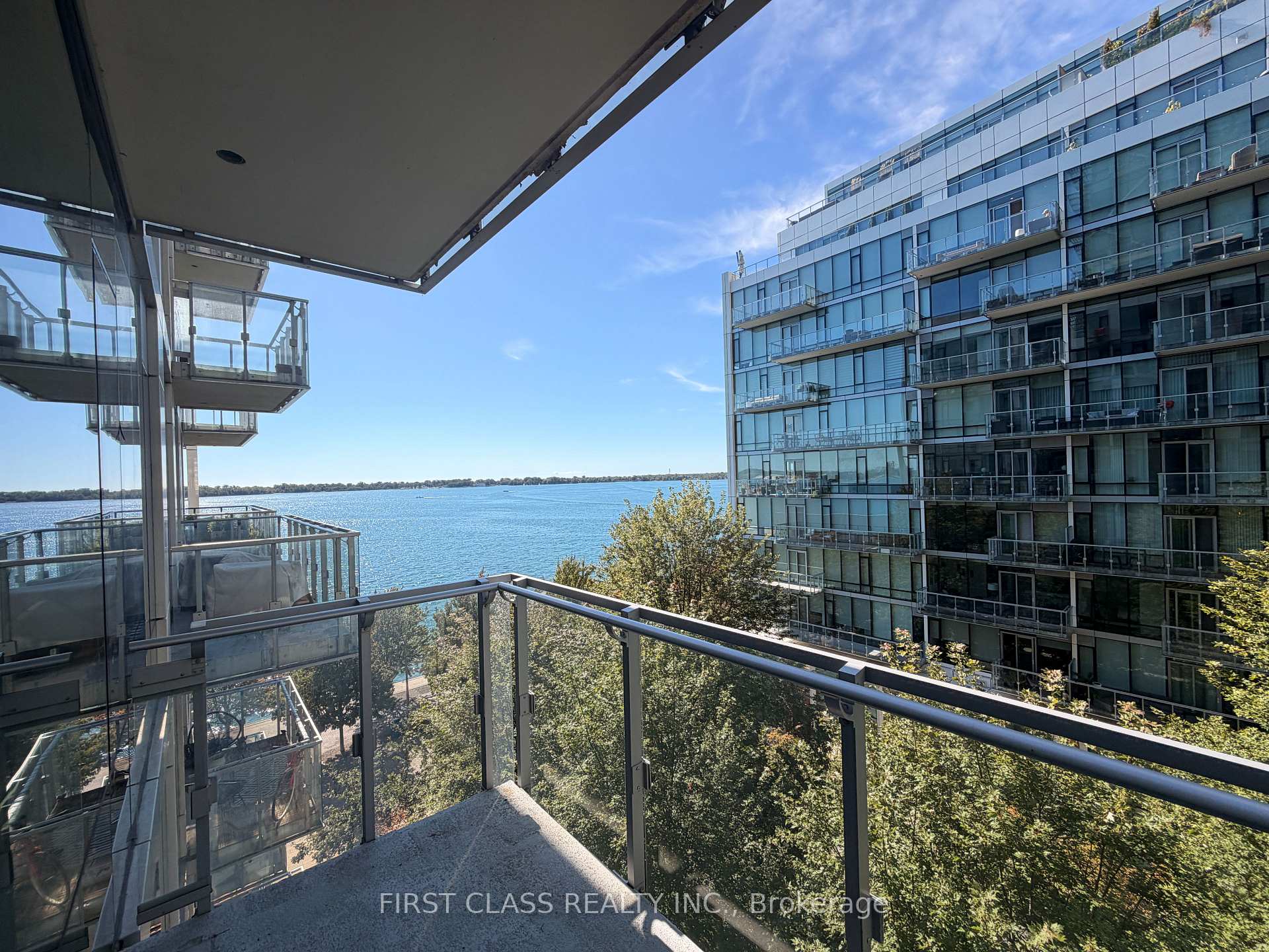Photo 17 of Unit 625, 39 Queens Quay E, Toronto, Waterfront Communities — HOMEH