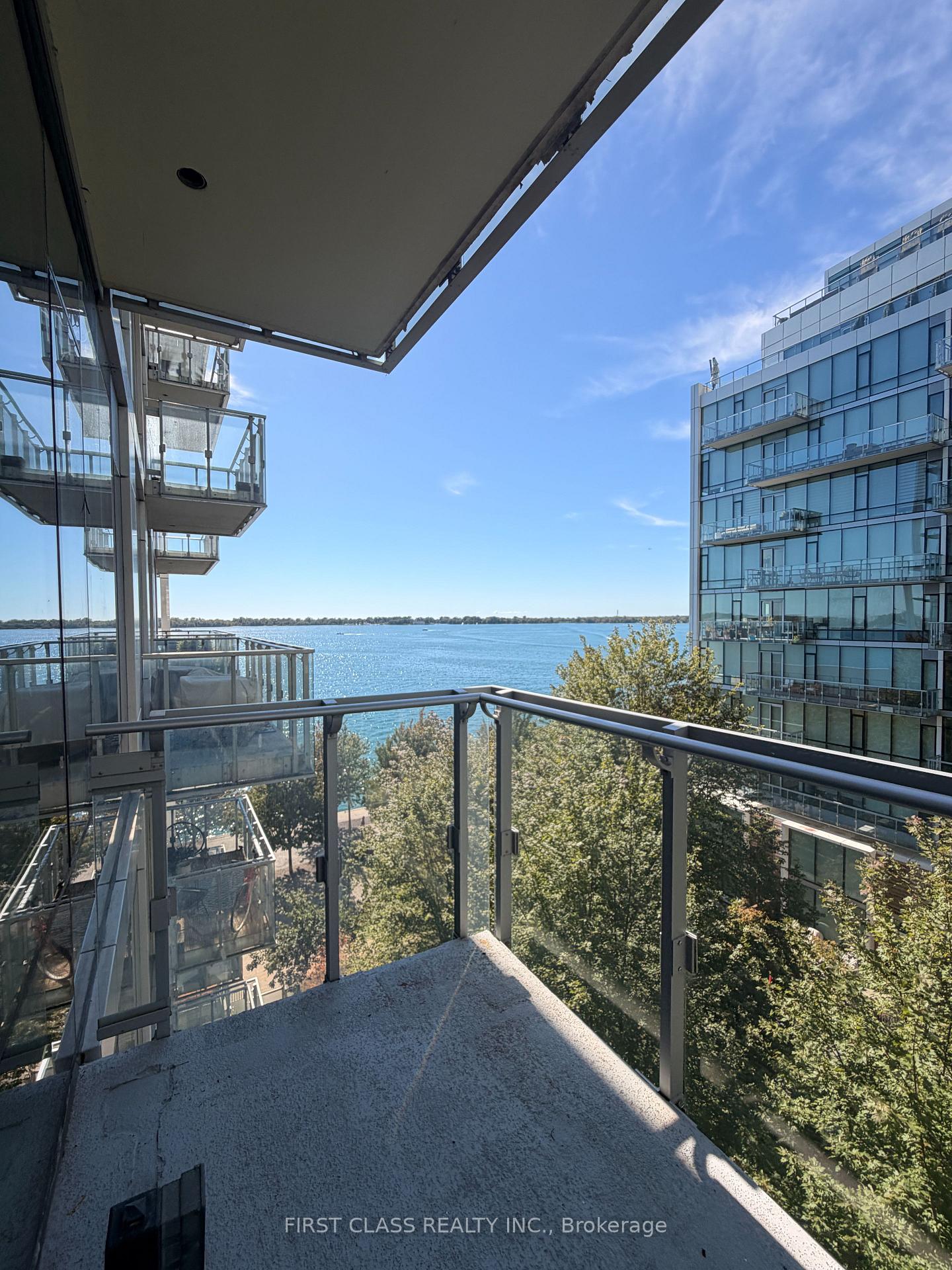 Photo 18 of Unit 625, 39 Queens Quay E, Toronto, Waterfront Communities — HOMEH