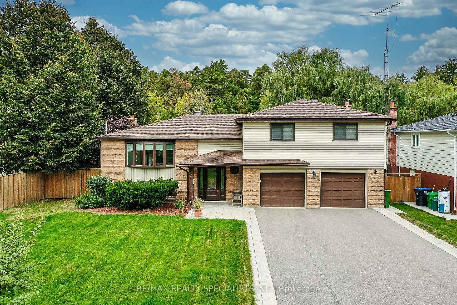 Photo 4 of 7 Orsi Road, Caledon, Caledon East — HOMEH