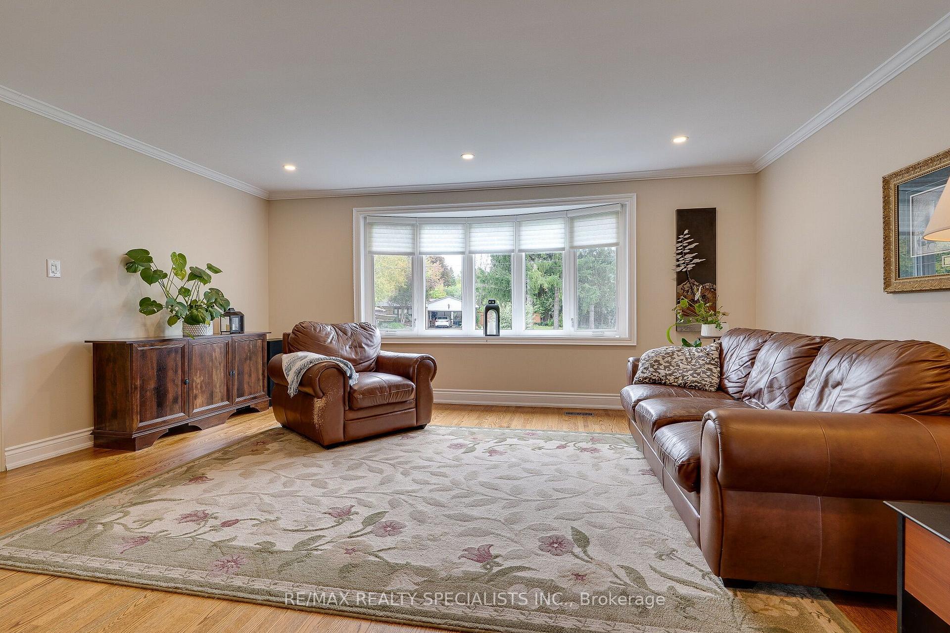 Photo 10 of 7 Orsi Road, Caledon, Caledon East — HOMEH