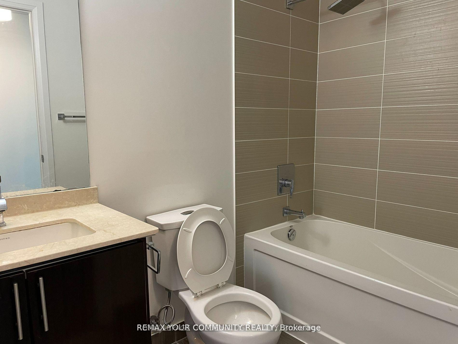Photo 2 of Unit 2231, 7161 Yonge Street, Markham, Grandview — HOMEH