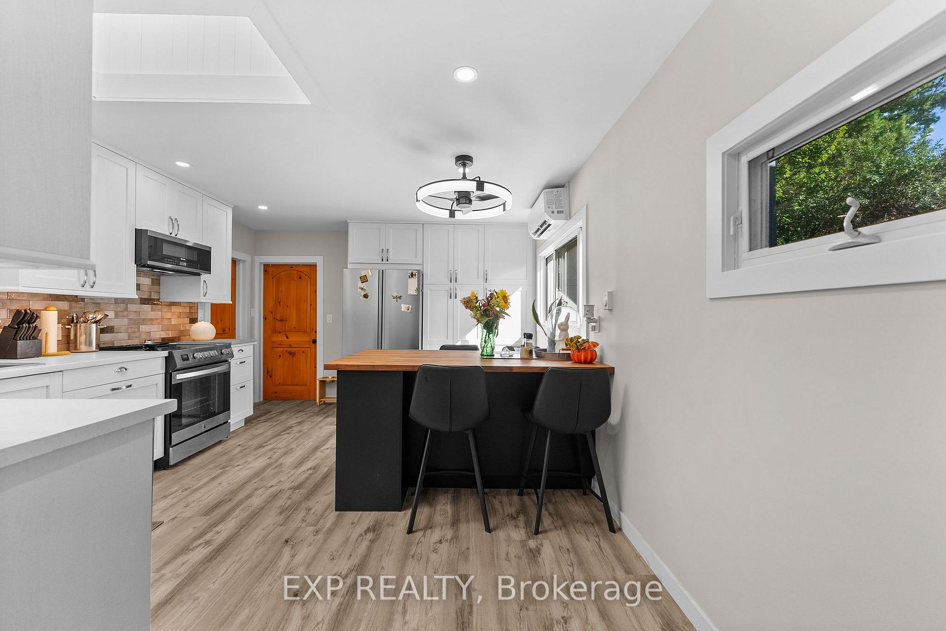 Photo 18 of 42195 Combermere Road, Madawaska Valley, Madawaska Valley — HOMEH