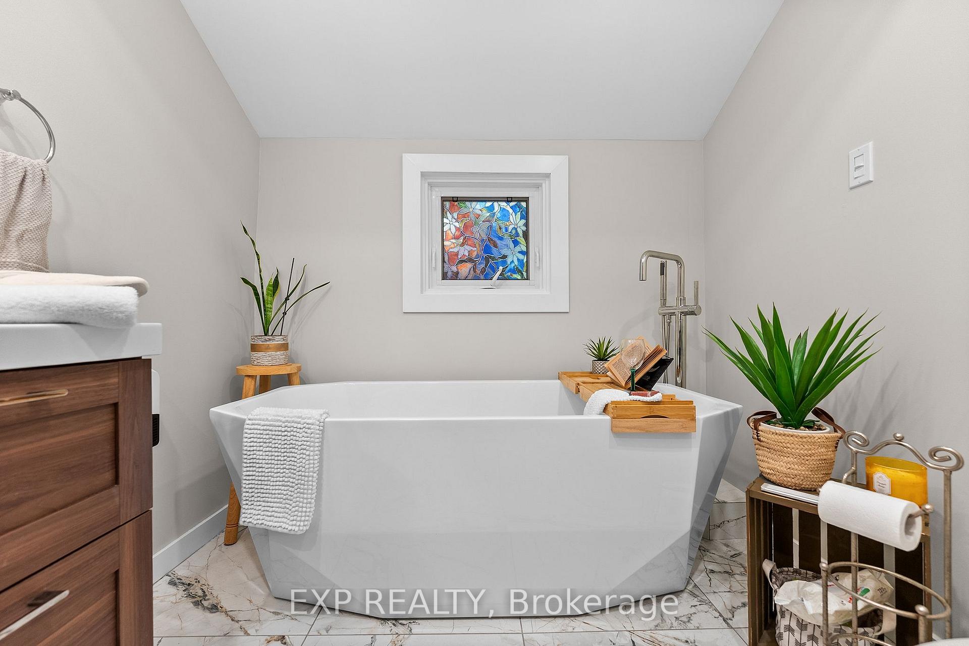 Photo 31 of 42195 Combermere Road, Madawaska Valley, Madawaska Valley — HOMEH