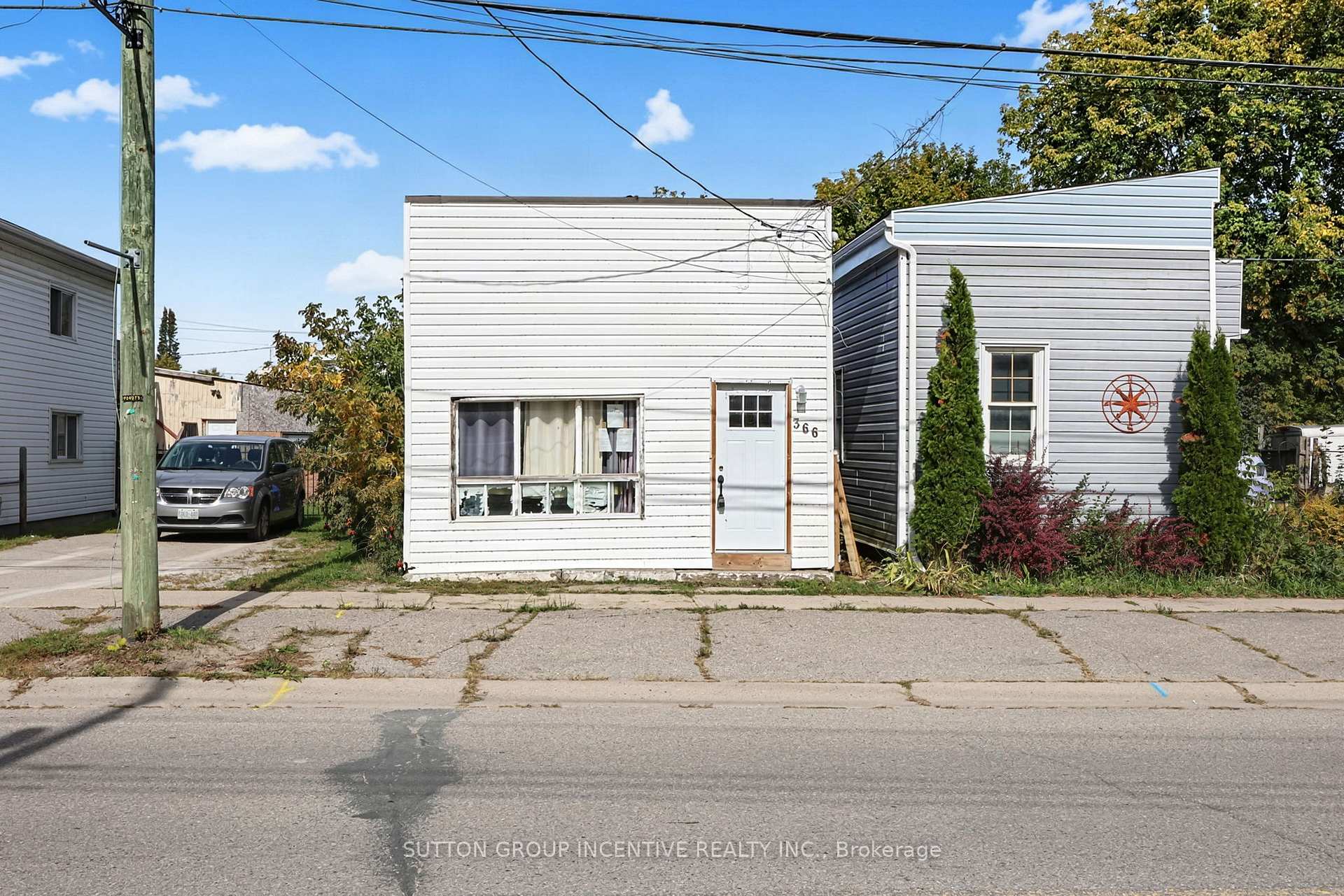 Photo 3 of 366 Talbot Street, Tay, Port McNicoll — HOMEH