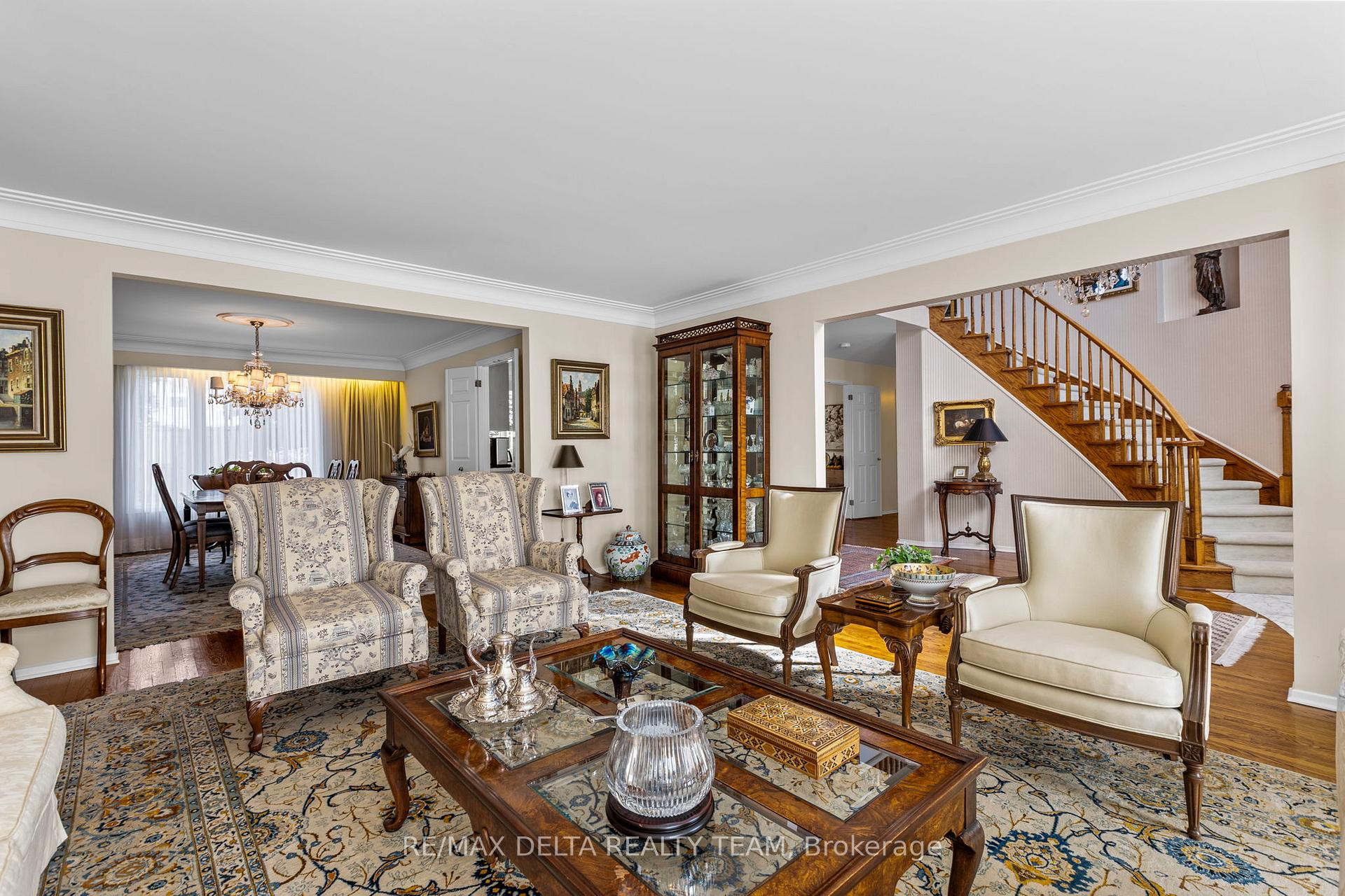 Photo 7 of 11 Garand Place, Ottawa, Guildwood Estates - Urbandale Acres — HOMEH