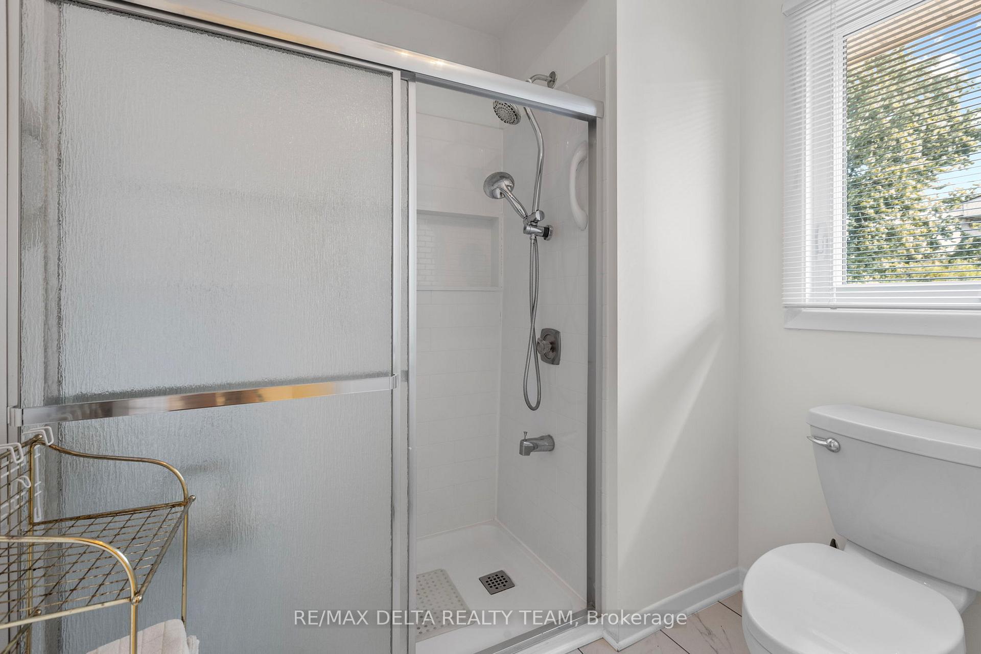 Photo 28 of 11 Garand Place, Ottawa, Guildwood Estates - Urbandale Acres — HOMEH