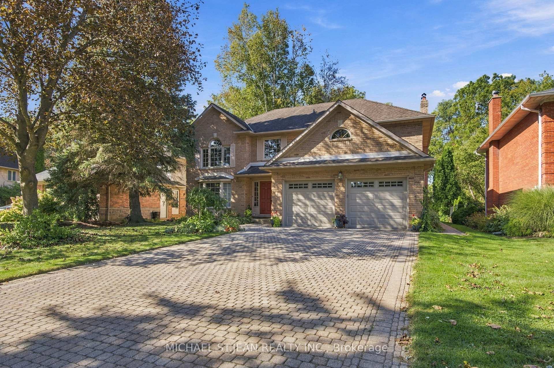 Photo 3 of 152 Seymour Drive, Hamilton, Ancaster — HOMEH
