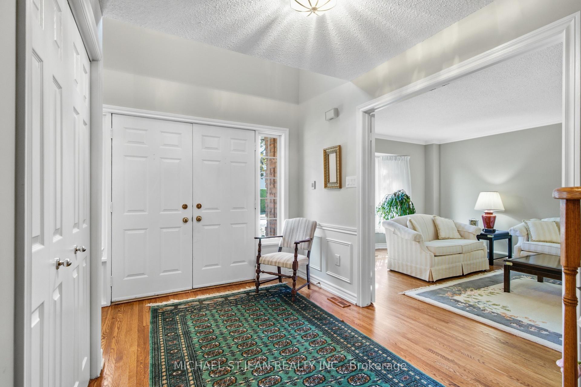 Photo 8 of 152 Seymour Drive, Hamilton, Ancaster — HOMEH